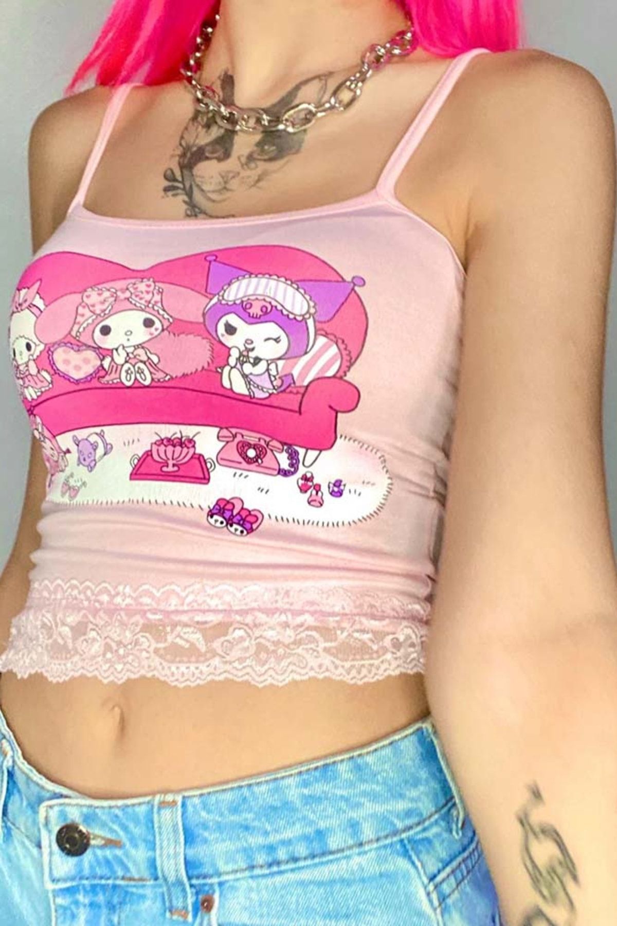 Köstebek Anime Sanrio Kuromi And My Melody Sitcom Askılı Crop T-shirt