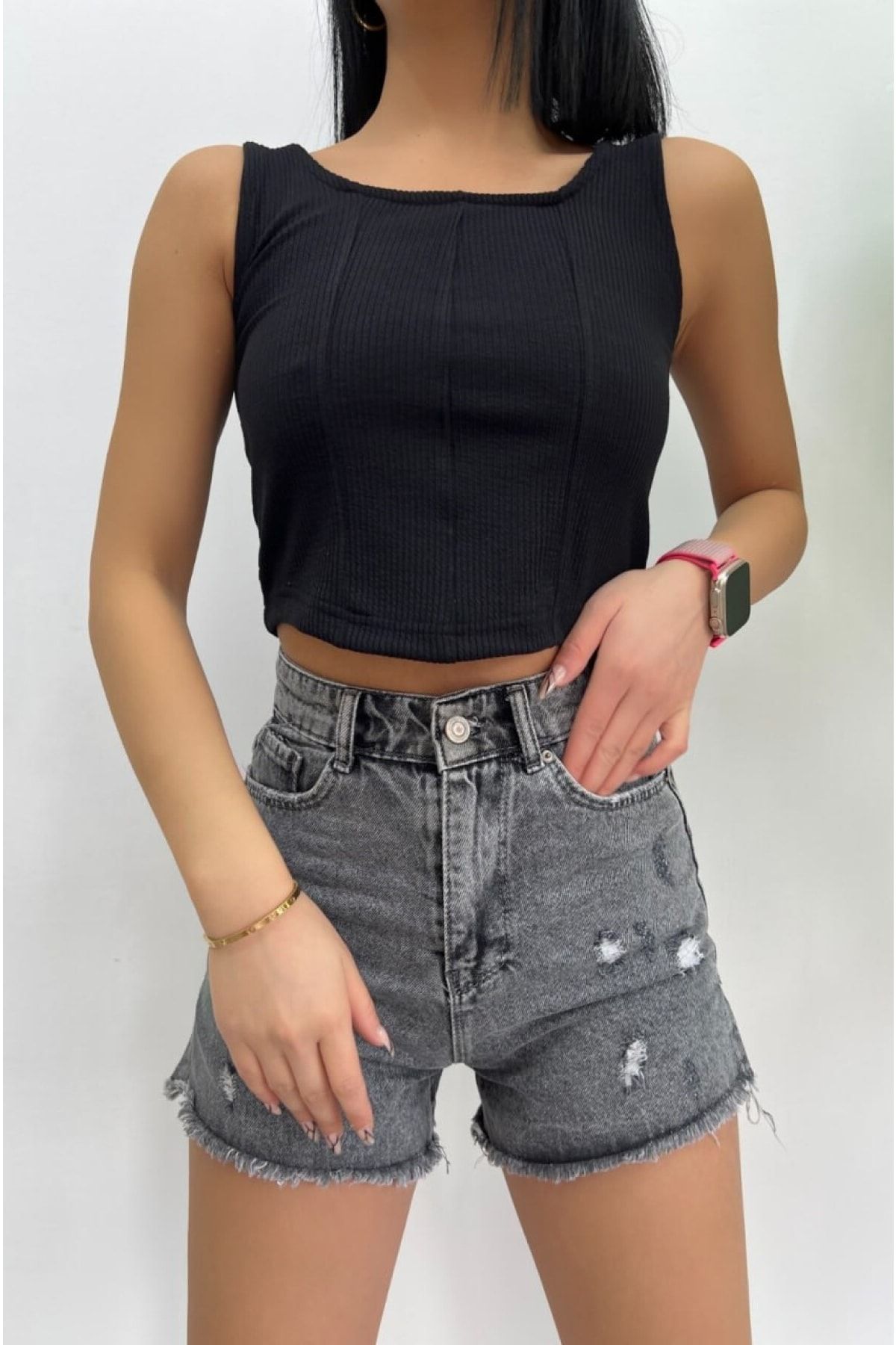 adella boutique Kare Yaka Vücuda Oturan Çizgili Korse Görünümlü Crop Bluz