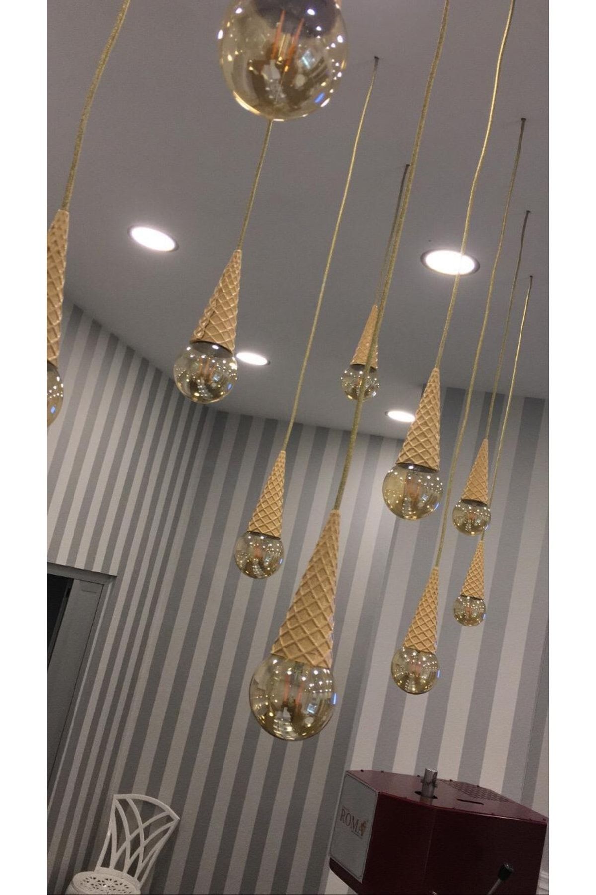 FilamentBizde Dekoratif Dondurma Külahı Avize