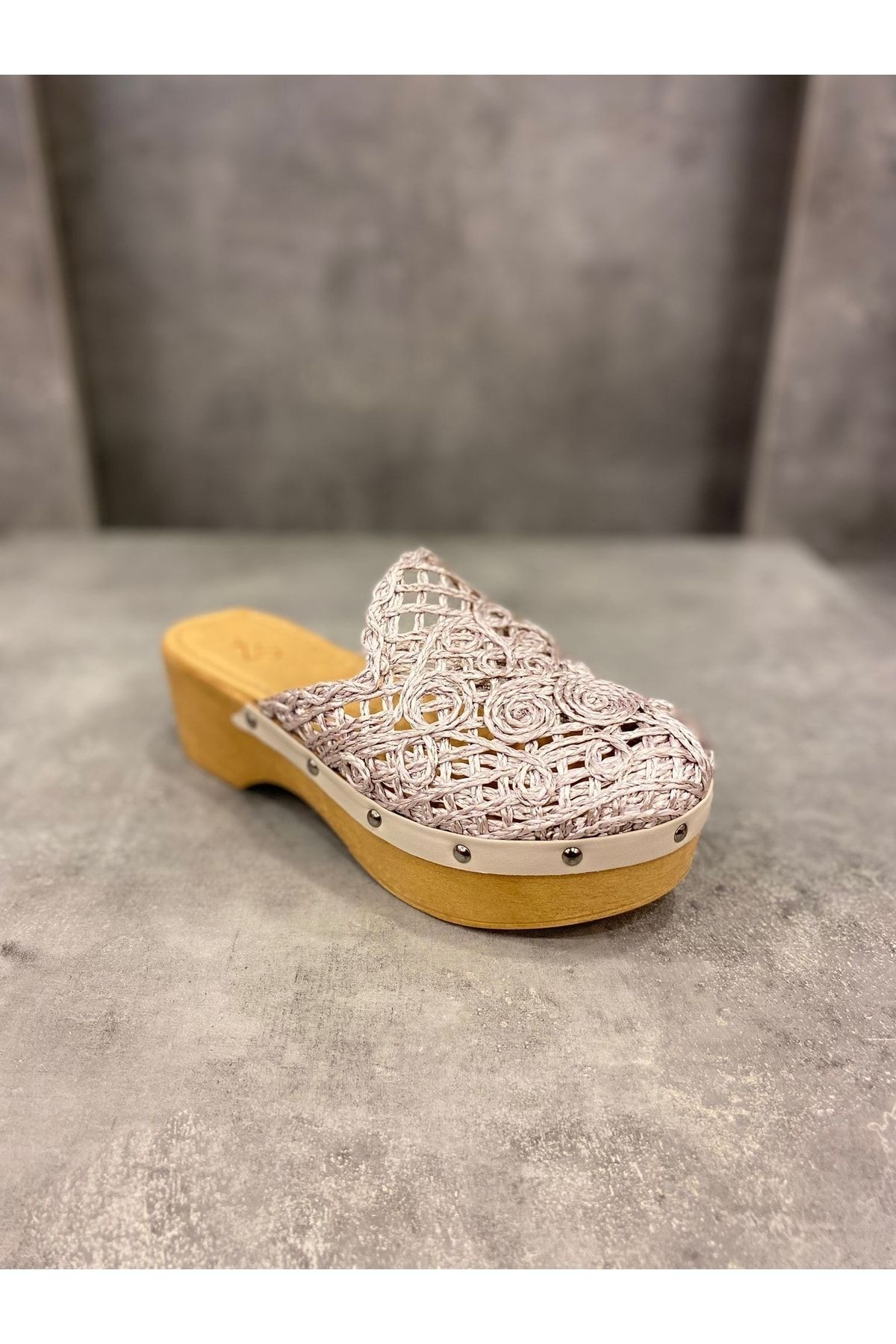 Akalın Ayakkabı Kadın Özel Koleksiyon Deri Ortopedik Taban Terlik