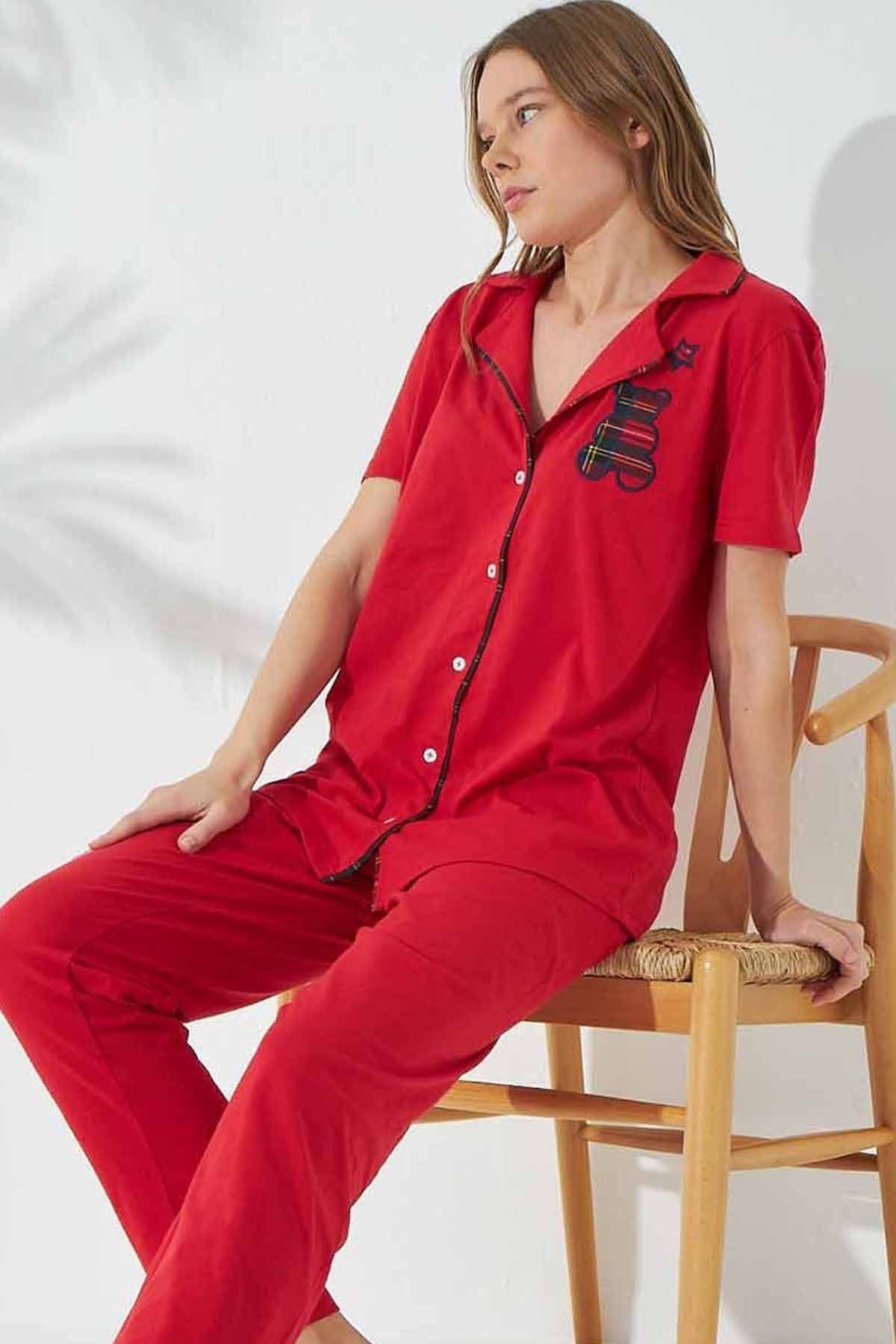 Siyah İnci Kırmızı Kısa Kollu Pamuklu Düğmeli Biyeli Nakışlı Pijama Takım