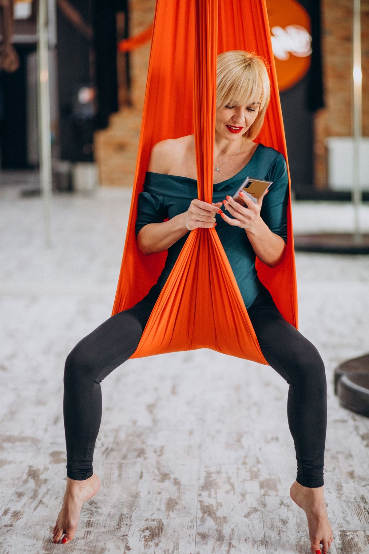 Svava Yoga Fly Hamağı, Antigravity Askılı Yoga Denge Spor Aleti (turuncu)