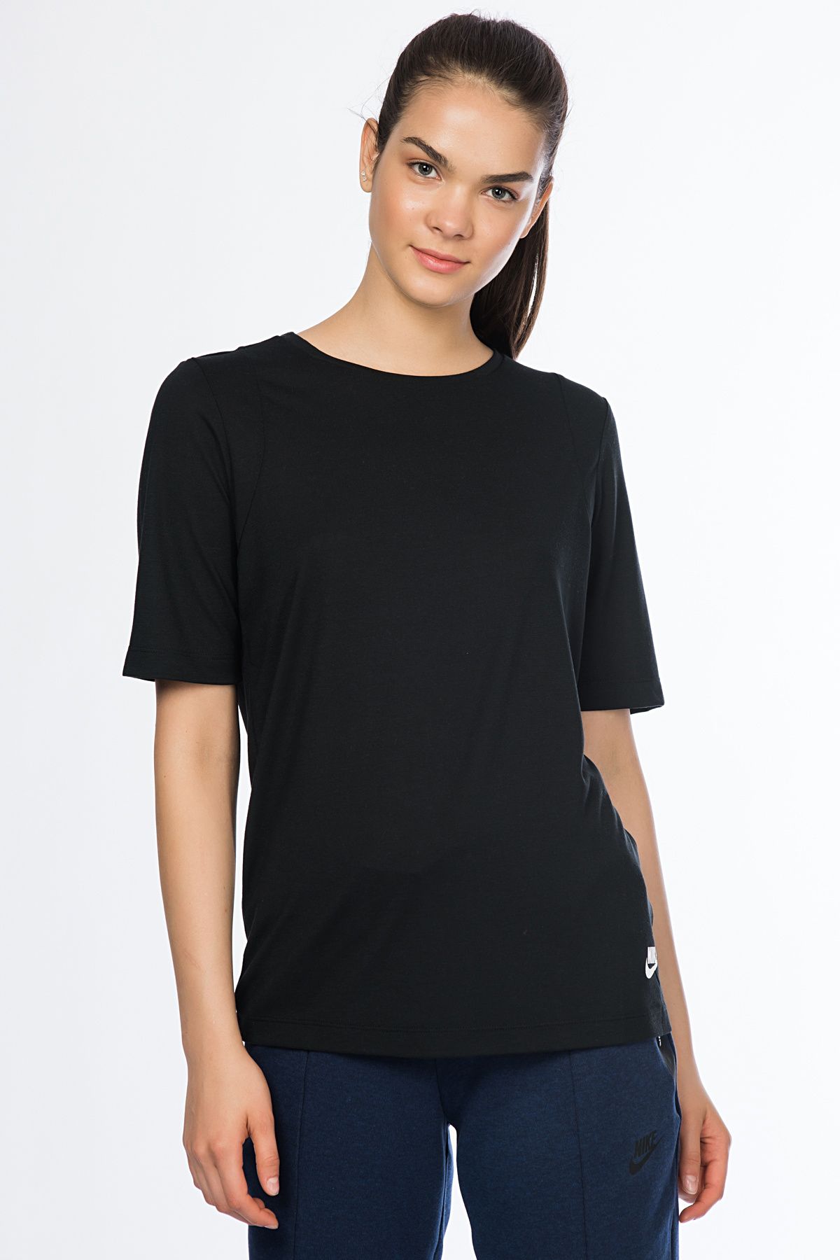 Nike Kadın T-shirt - W Nsw Essntl Tee Lbr - 829749-010