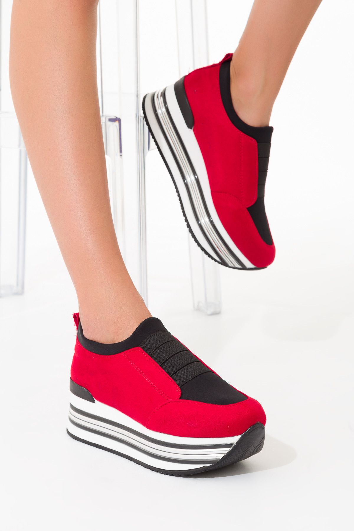 SOHO Kırmızı Süet Kadın Dolgu Topuklu Ayakkabı 9671
