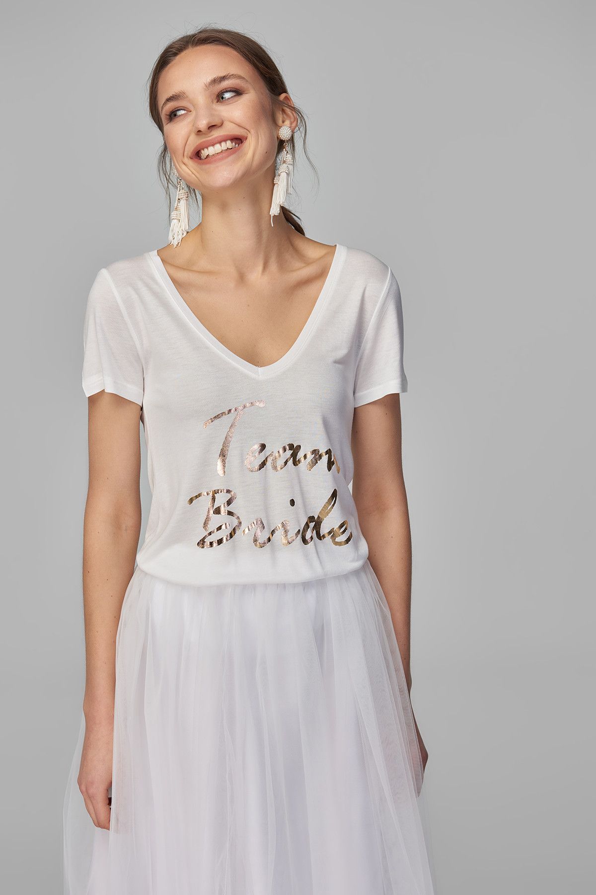 TRENDYOLMİLLA Ekru TEAM BRIDE Baskılı T-shirt TPRSS18HH0001