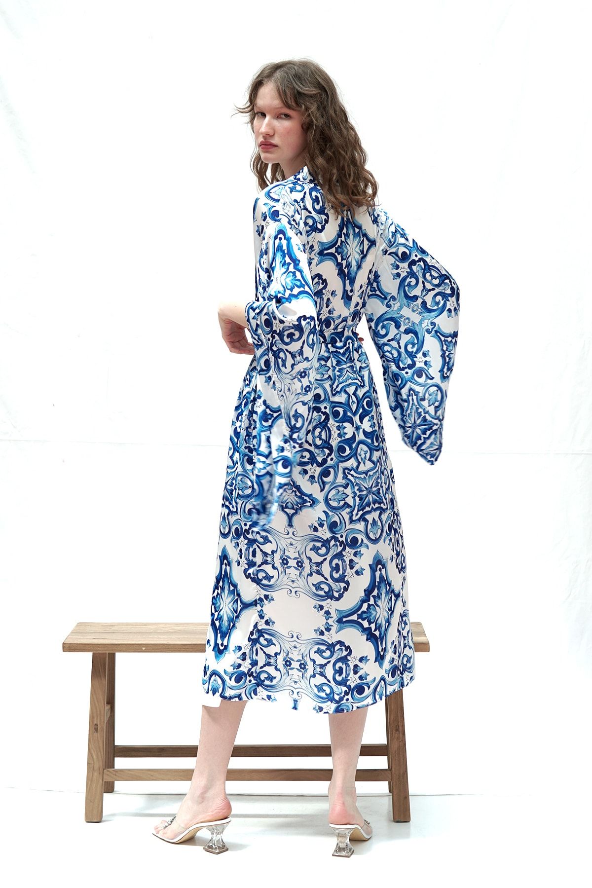 Mita Concept Specıal Edıtıon Mavi Desenli Ipeksi Saten Kimono