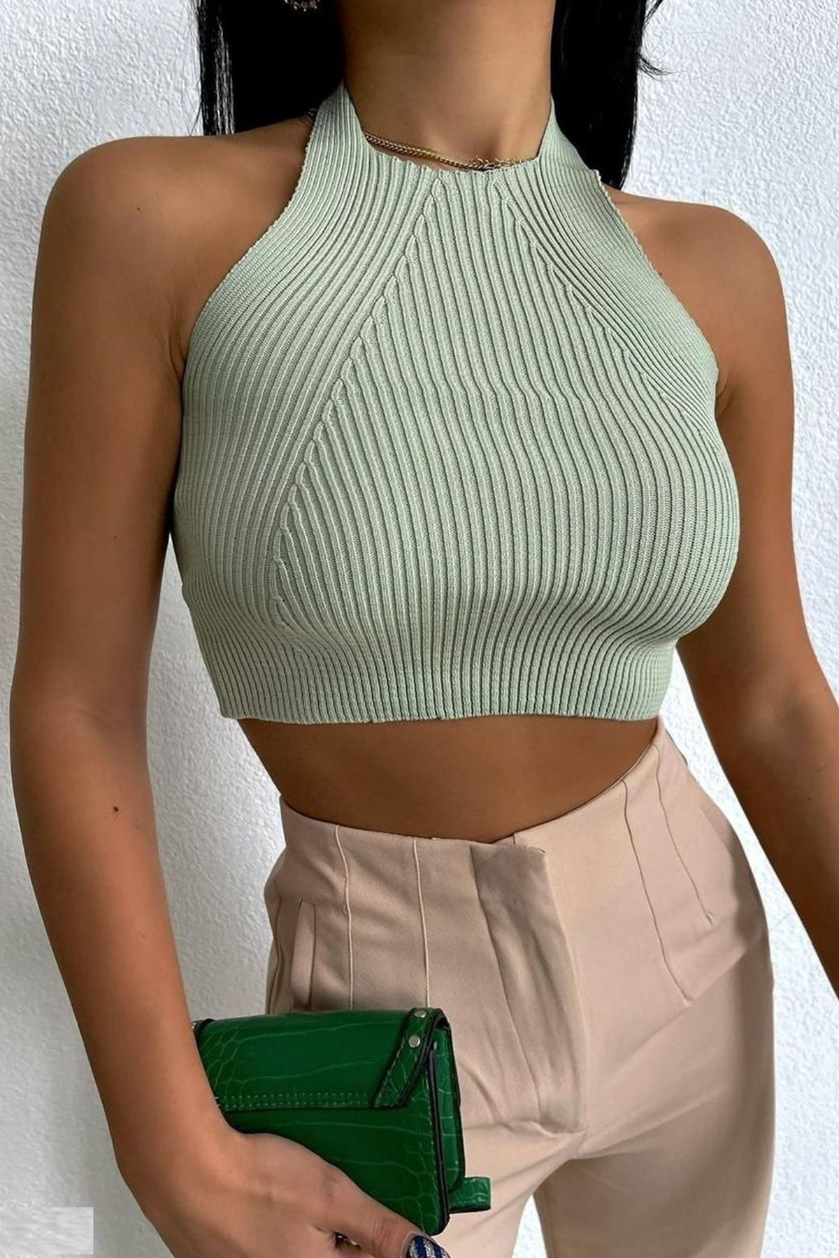 lovebox Kadın Yeşil Boyun Bağlamalı Triko Crop Bluz 7012
