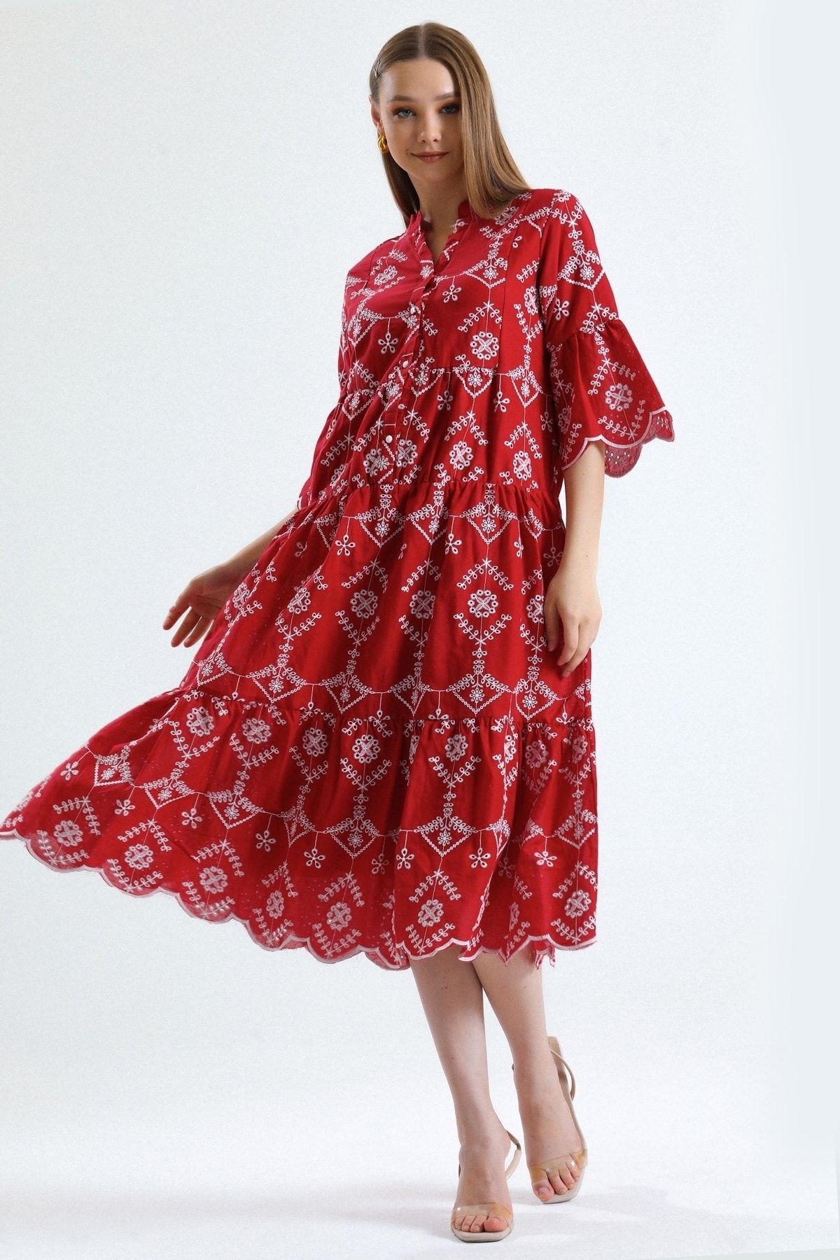 MD trend Kadın Kırmızı Hakim Yaka Düğmeli Astarlı Kısa Volan Kollu Geniş Kesim Brode Elbise