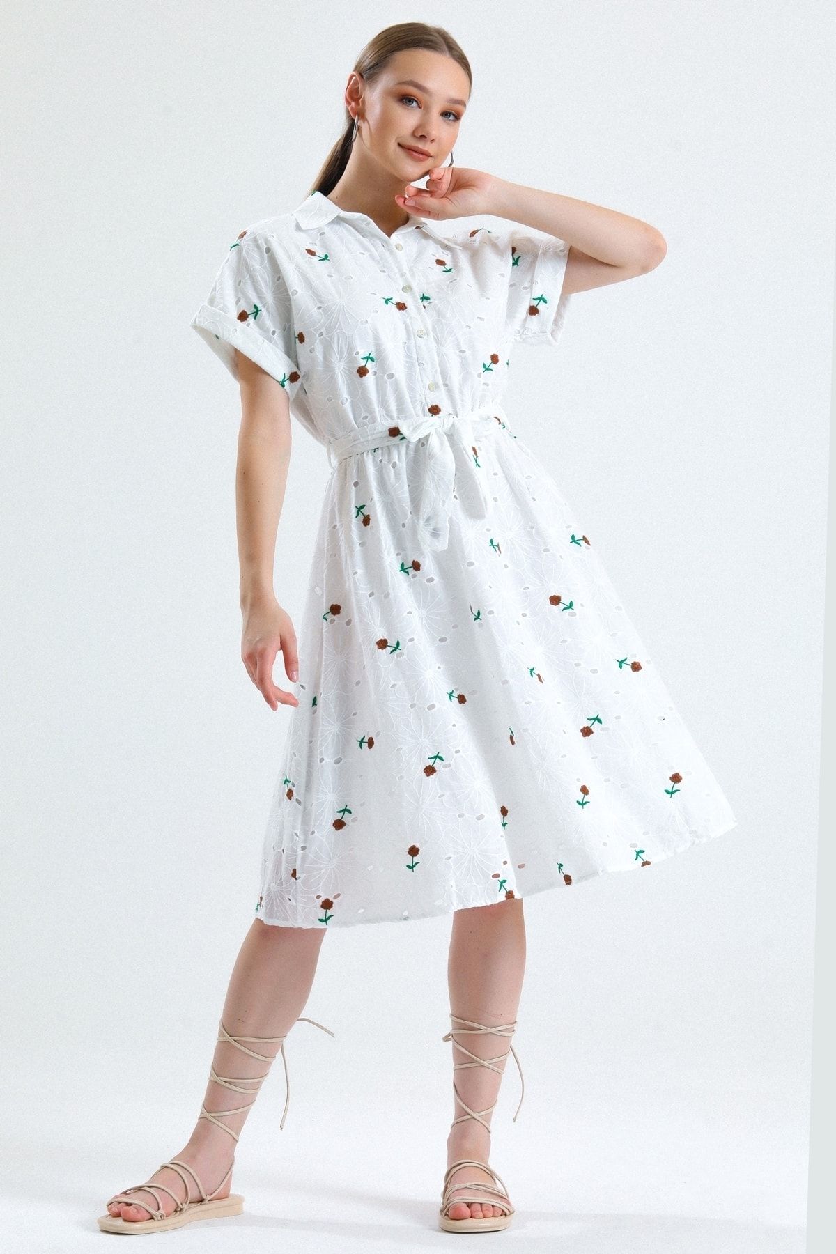 MD trend Kadın Kahve Gömlek Yaka Kuşaklı Astarlı Kısa Kollu Çiçek Nakışlı Brode Elbise