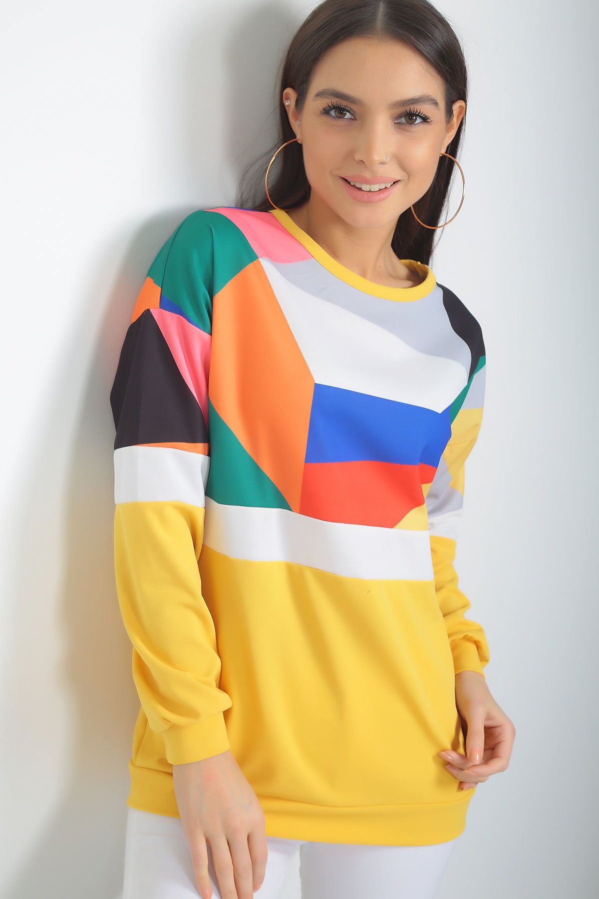 By Saygı Kadın Sarı Karışık Desen Renkli Krep Sweatshirt S-18K1690099