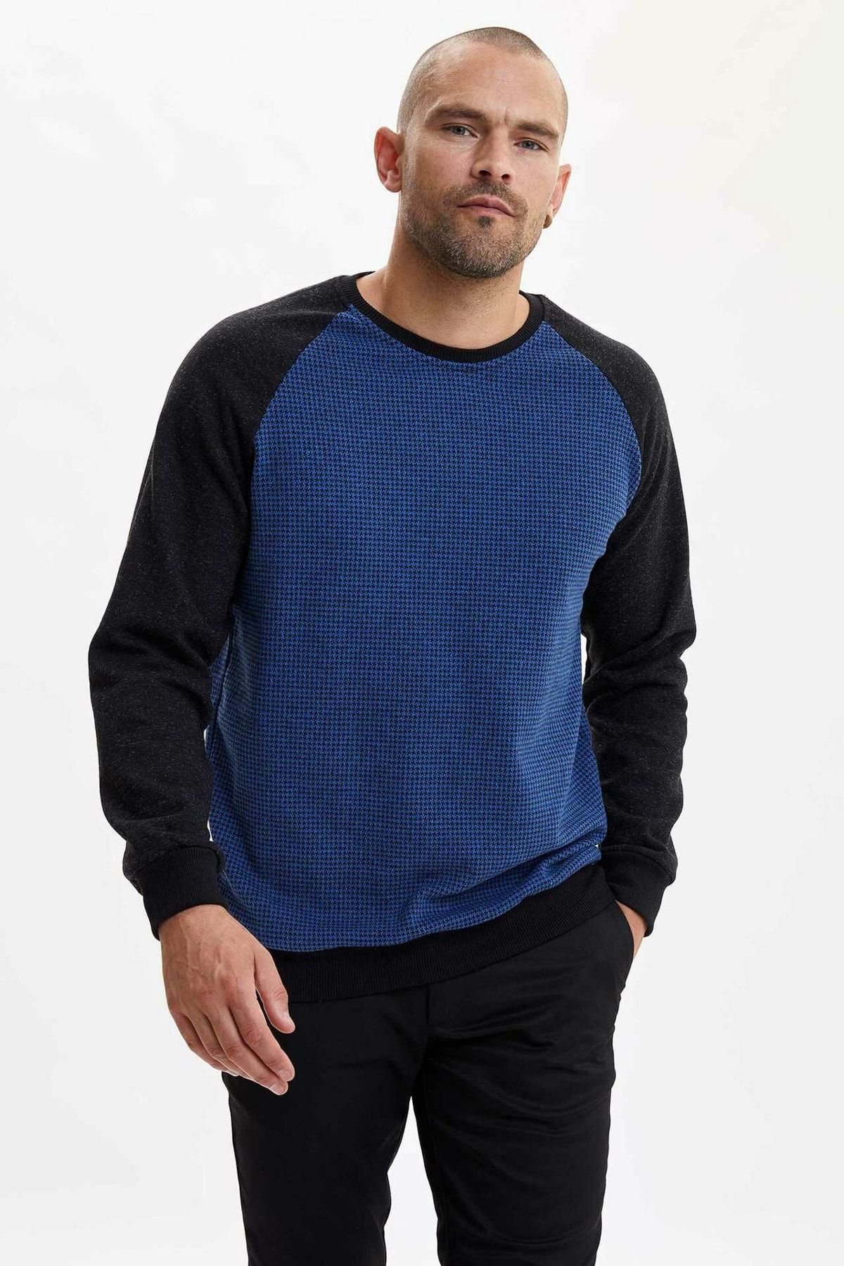 Defacto Erkek Mavi Jakarlı Sweatshirt M5439AZ.19AU.BE46