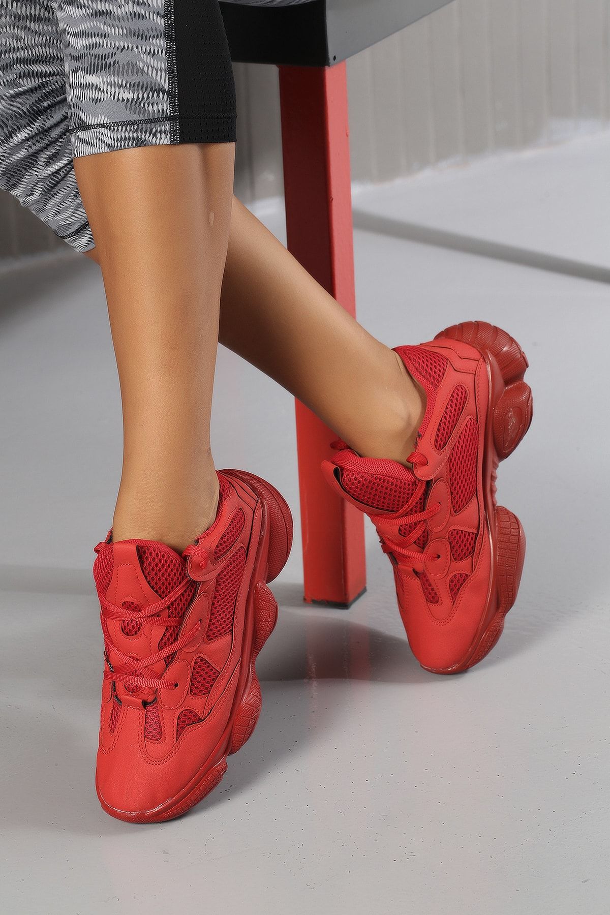 Ayakkabı Modası Kırmızı Kadın Outdoor Ayakkabı M5003-19-103007R