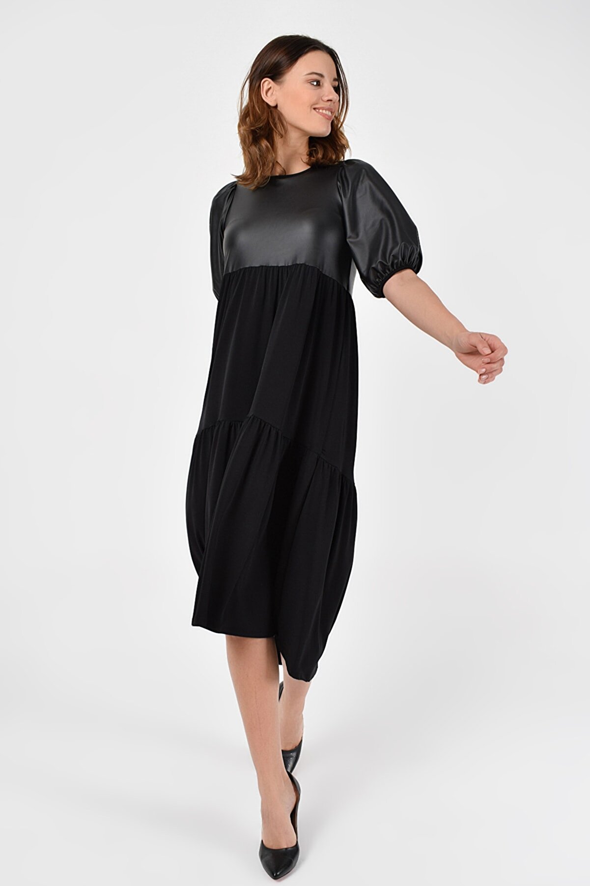 Laranor Kadın Siyah Asimetrik Deri Detay Elbise 19L6698