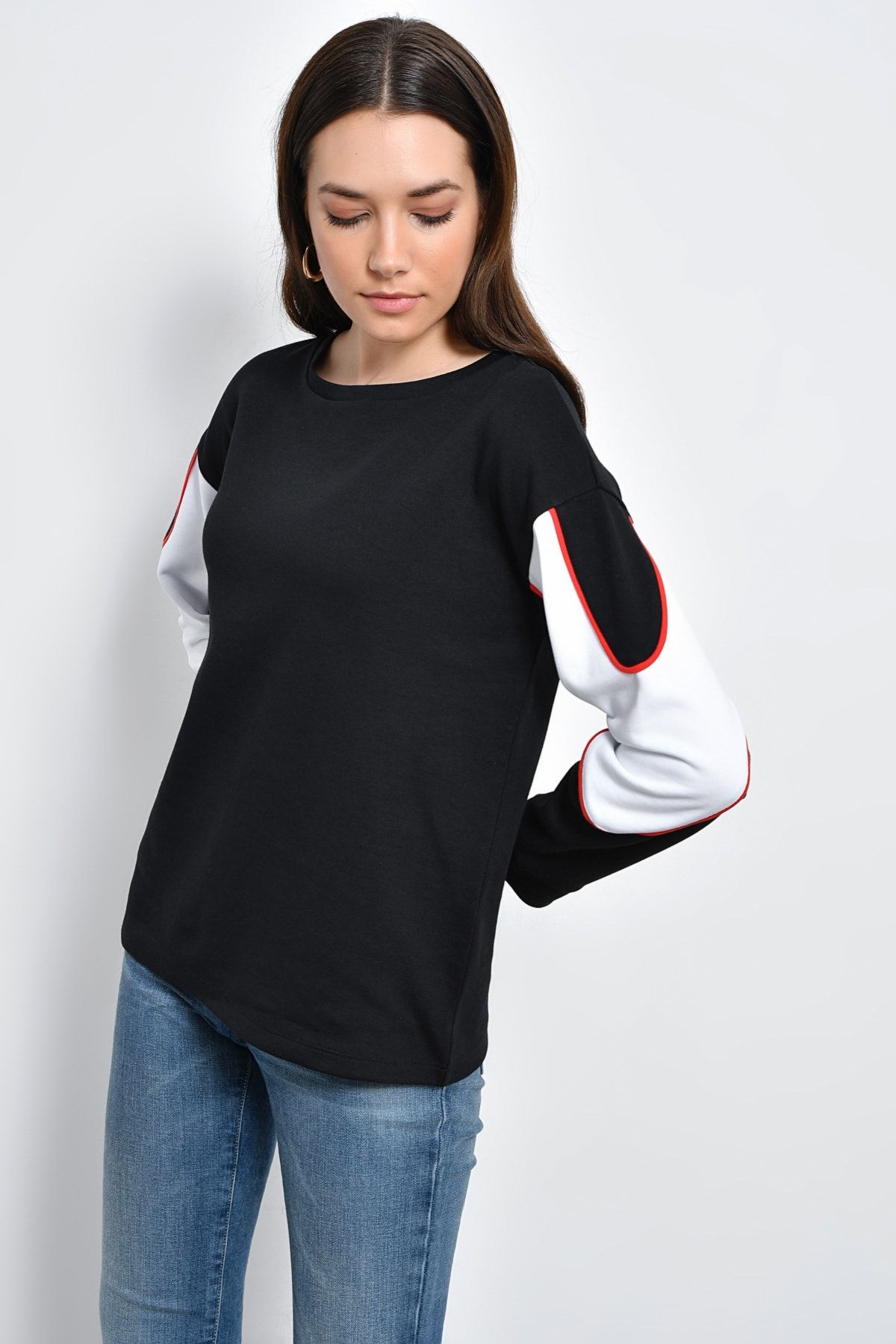 Hanna's Kadın Siyah Kontrast Renkli Uzun Kollu Kalın Kumaştan T-shirt