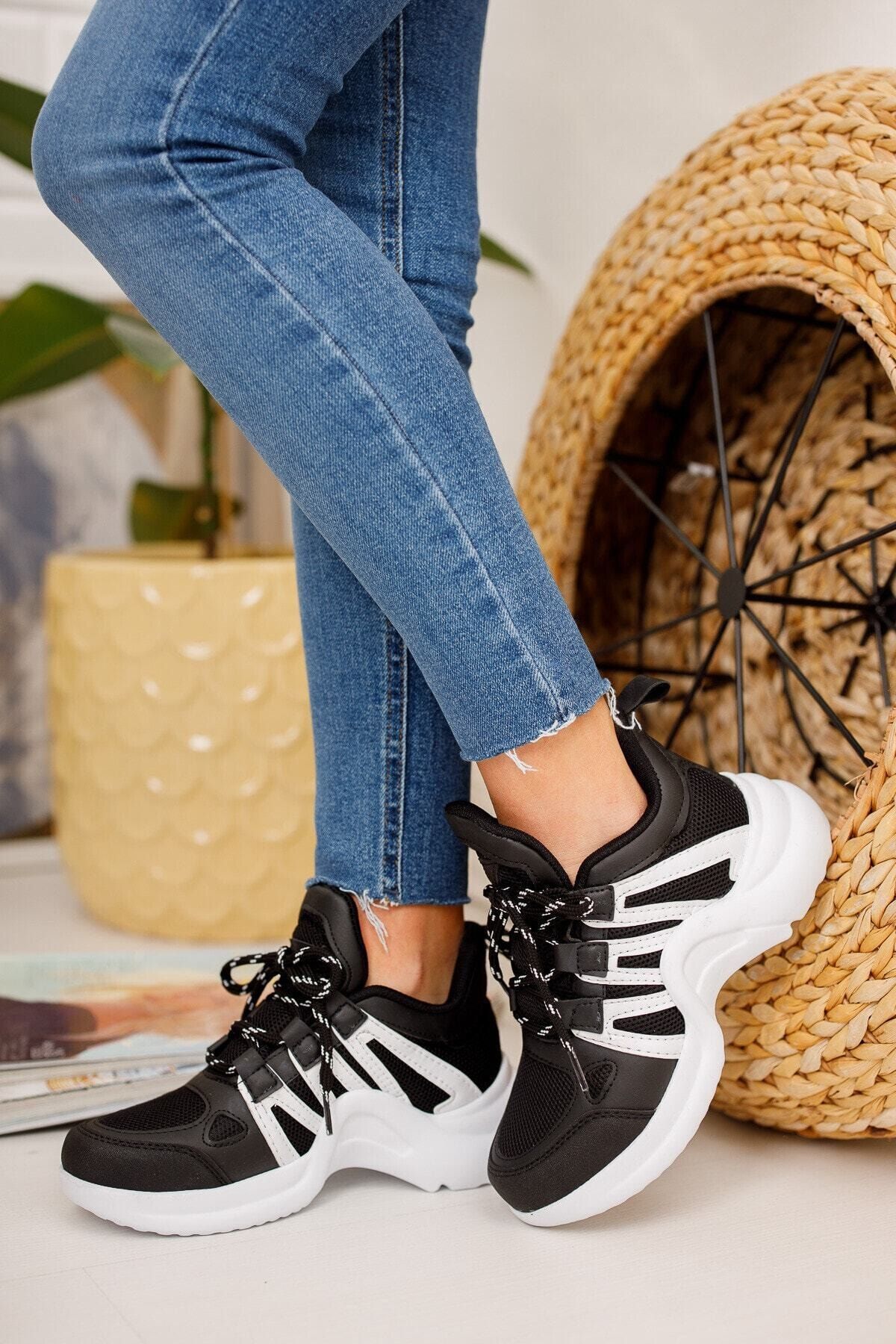 meyra'nın ayakkabıları Kadın Siyah Beyaz Sneaker
