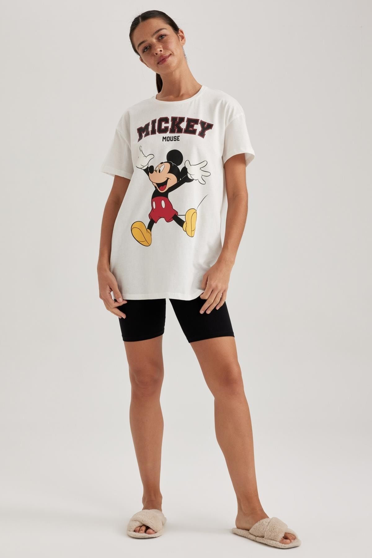 Defacto Fall In Love Disney Mickey & Minnie Oversize Fit Kısa Kollu Pijama Takımı