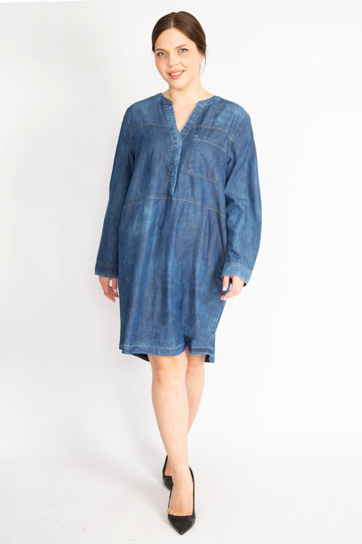 Şans Kadın Lacivert Büyük Beden Yıkama Efektli Ön Patı Çıtçıt Düğmeli Kot Elbise 65n36397