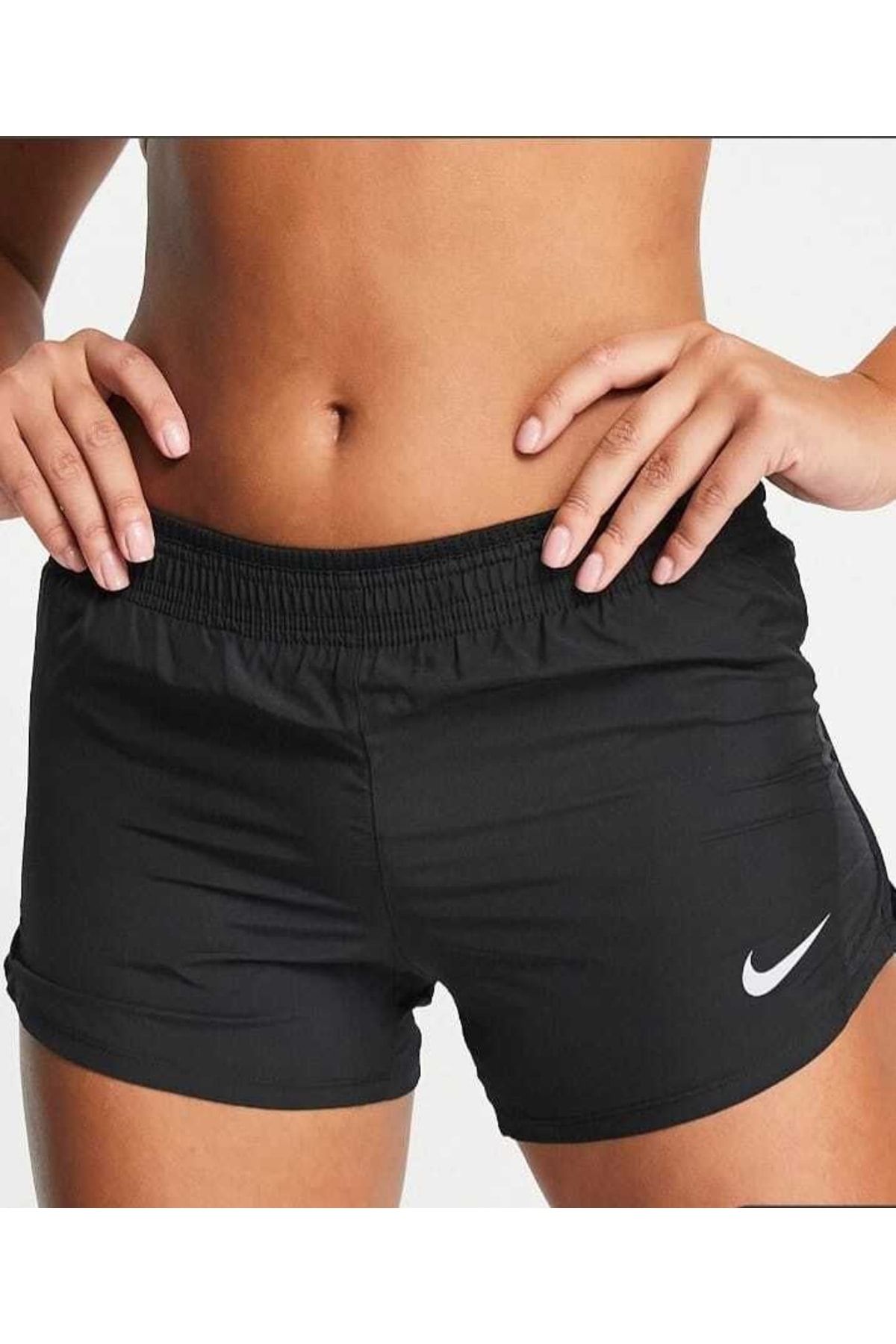 Nike 10k Kadın Siyah Şort Cngstore