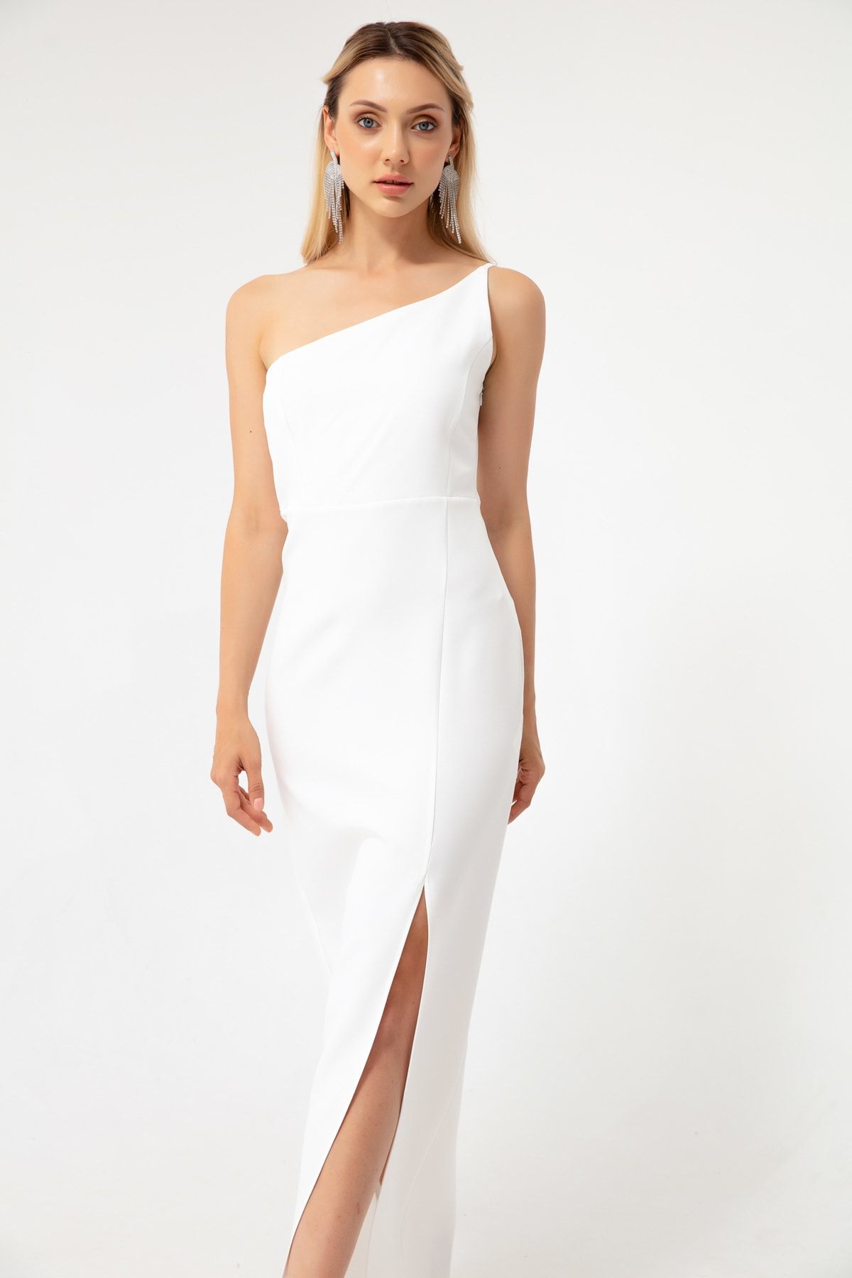 Lafaba Kadın Beyaz Tek Omuzlu Yırtmaçlı Midi Elbise