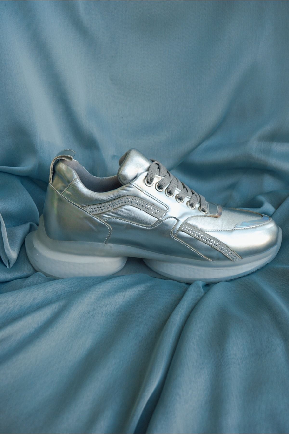 Dgn 1064-23y Kadin Kalin Taban Silver Taşli Sneakers Ayakkabı 1064-2025