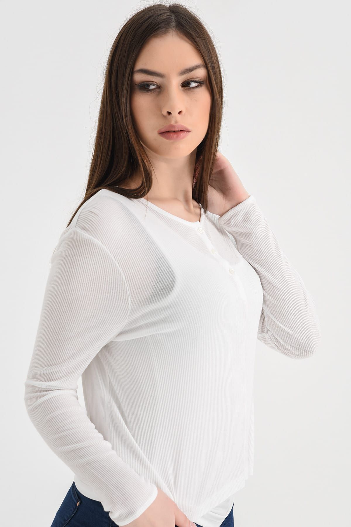 Hanna's Kadın Beyaz Uzun Kollu Yakası Düğmeli Basic Ribana Bluz Hn1329