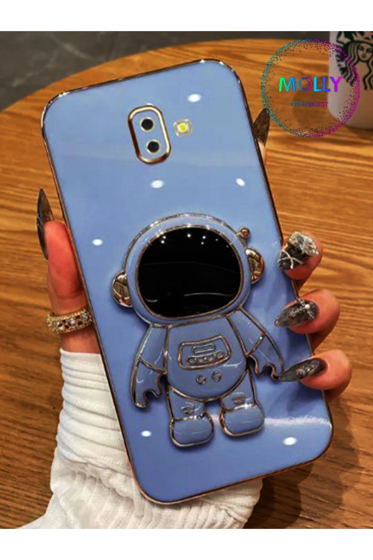 Molly Technology Samsung Galaxy J6 Plus Için Petrol Mavisi Astronot Standlı Kenarları Gold Detaylı Lüks Silikon Kılıf