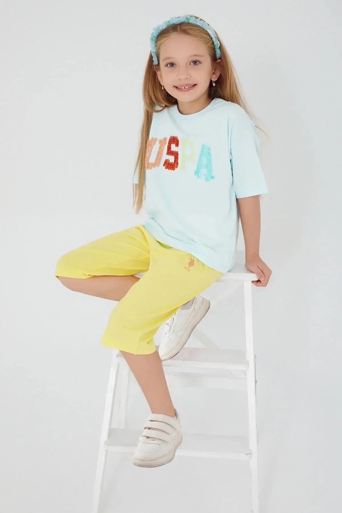 U.S. Polo Assn. Kız Çocuk T-shirt Kapri Takım Oxy-1401