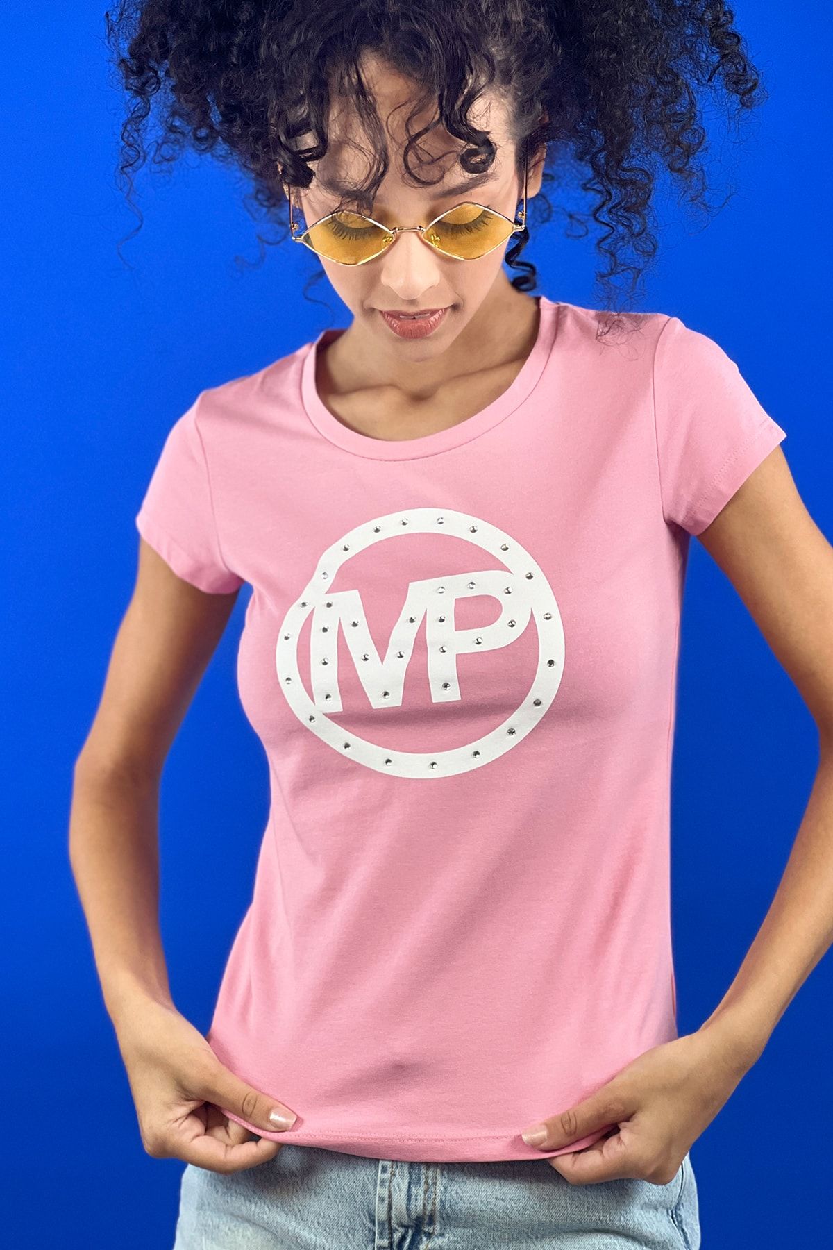 Miss Poem Şeker Pembe Taş İşlemeli ve MP Baskılı Basic T shirt %95 Cotton %5 Lycra