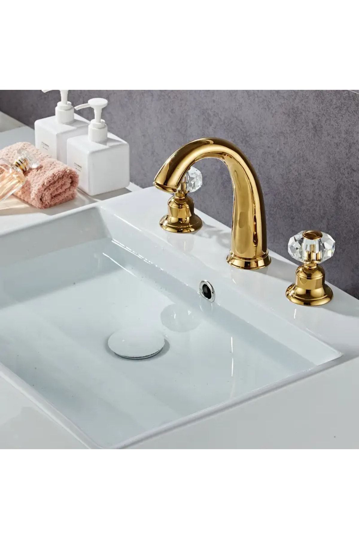 Anunnaki Altın Sıcak ve Soğuk 3 Parça Çift Saplı Banyo Lavabo Musluğu