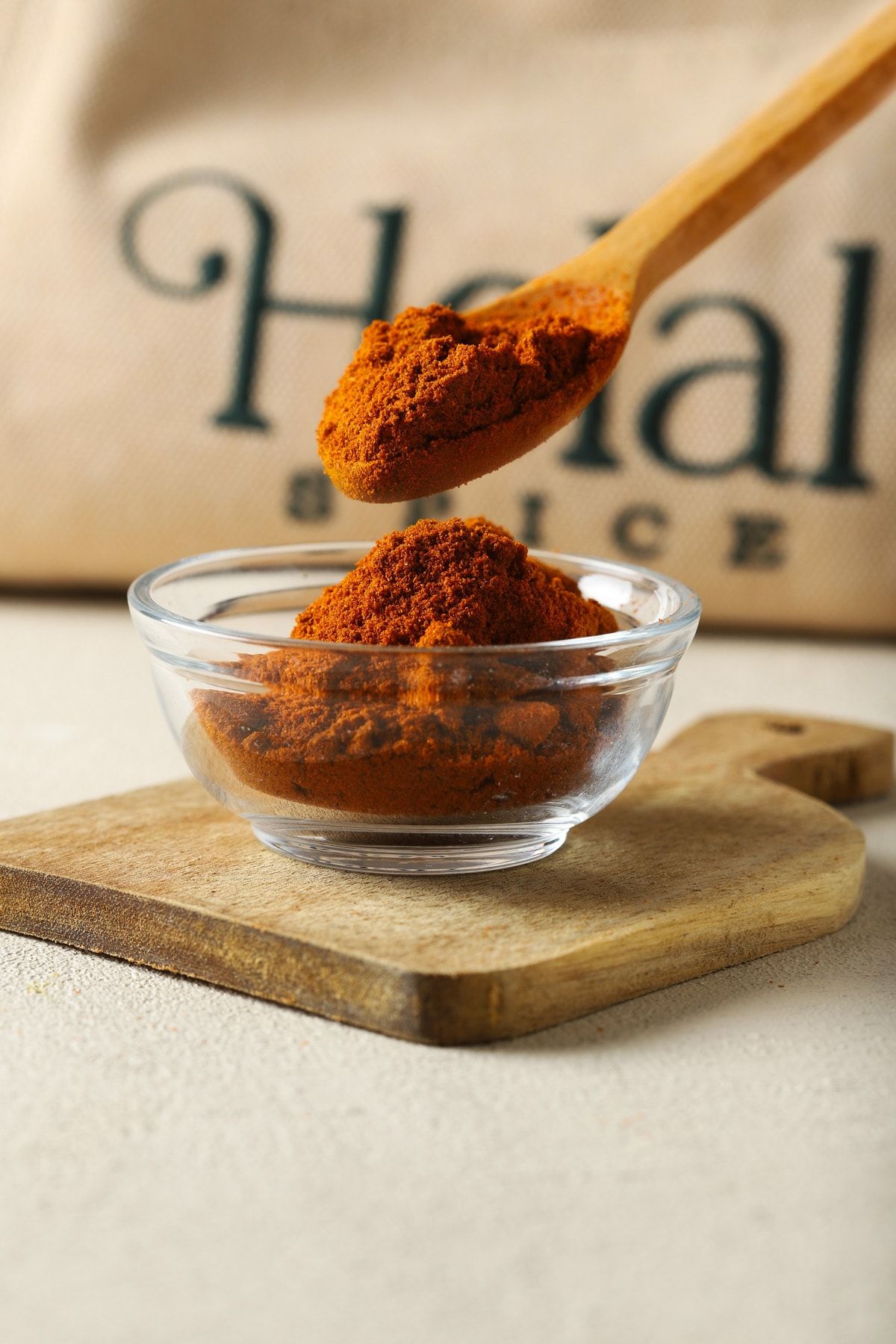 Helal Spice Tütsülenmiş Paprika 100 gr