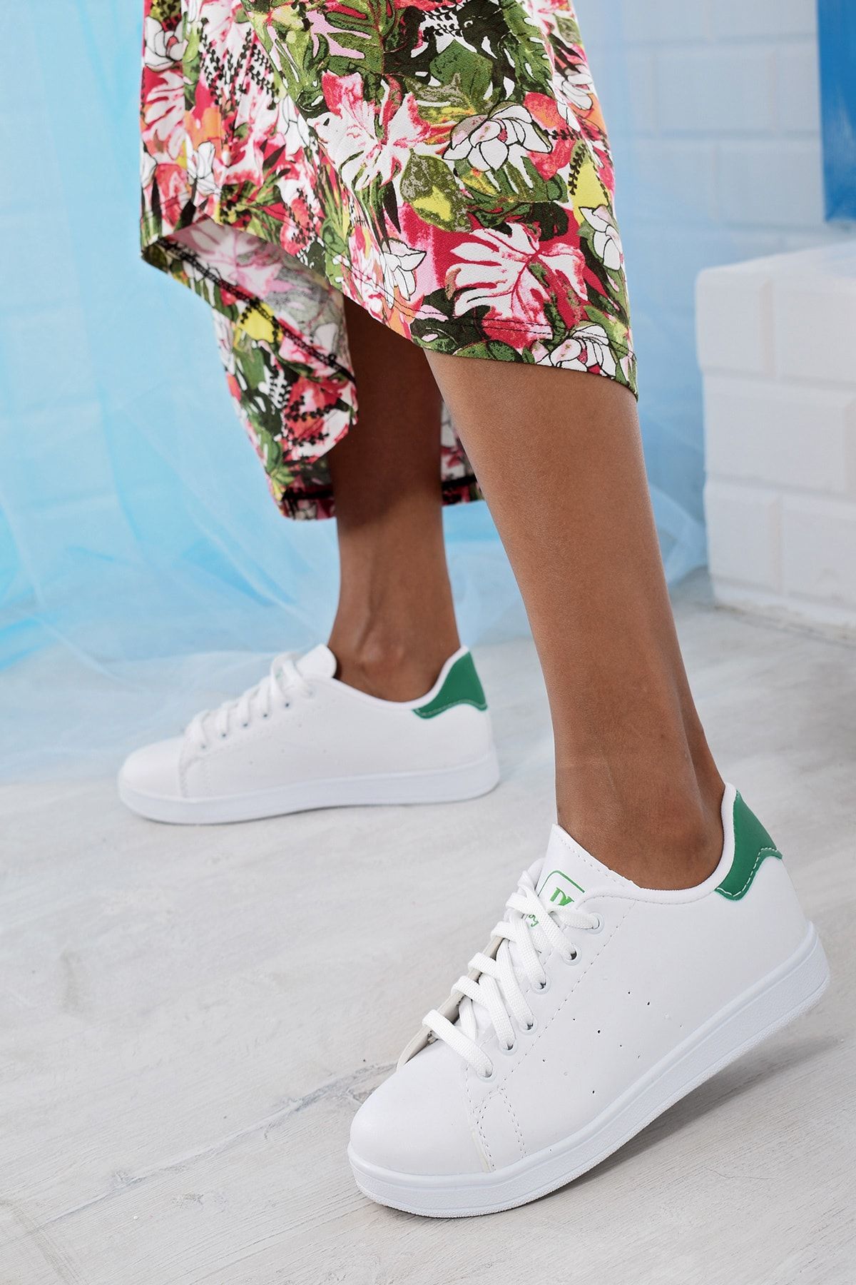 Ayakkabı Modası Beyaz Yeşil Kadın Spor Ayakkabı 1010-19-110003