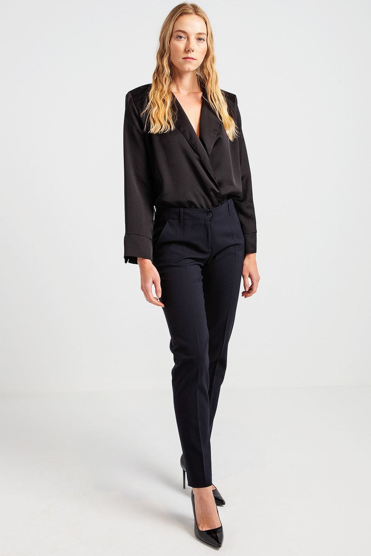 Armani Jeans Kadın Siyah Pantolon Fw1700000737