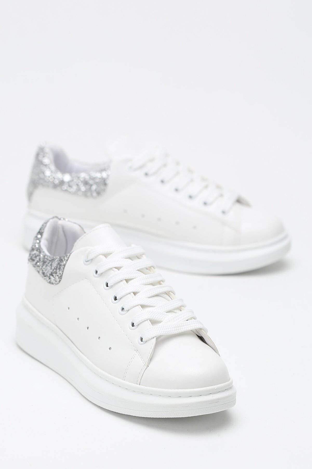 Ayakkabı Fırsatı Beyaz Gümüş Taşlı Kadın Sneaker 2020-500