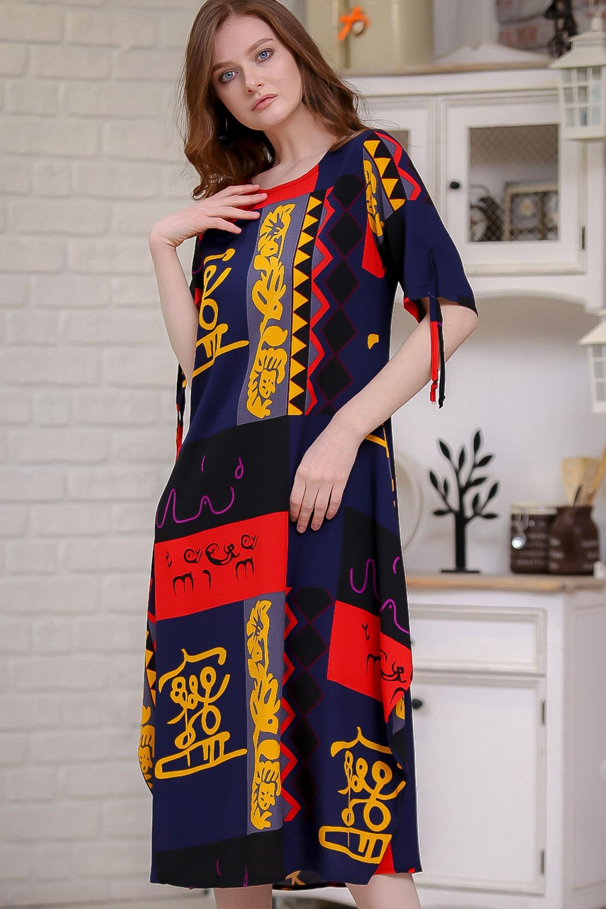 Chiccy Kadın Kırmızı-Siyah Bohem Patchwork Desenli Cep Detaylı Dokuma Salaş Elbise  M10160000EL97276