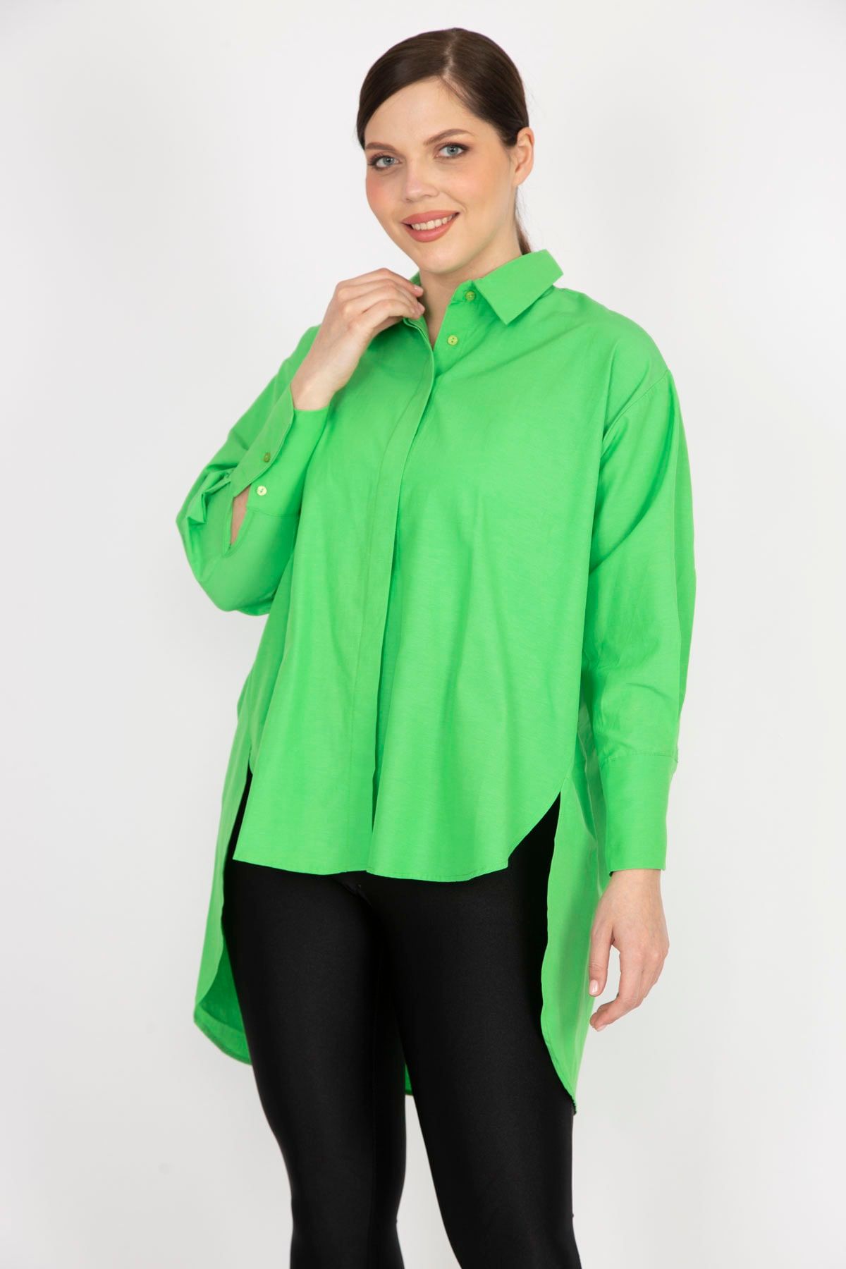 Şans Kadın Yeşil Büyük Beden Gizli Pat Ön Boy Düğmeli Arkası Uzun Gömlek 65n36145