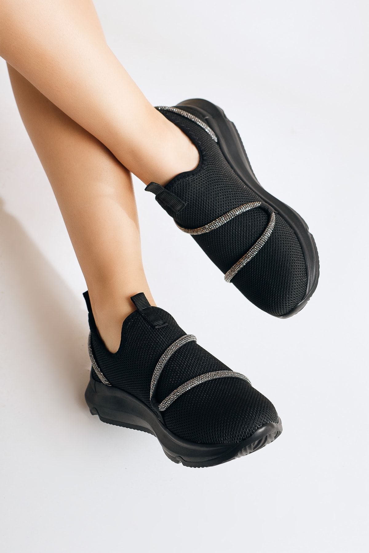 Limoya Lorrie Siyah Taş Detaylı Taş Detaylı Spor Ayakkabı