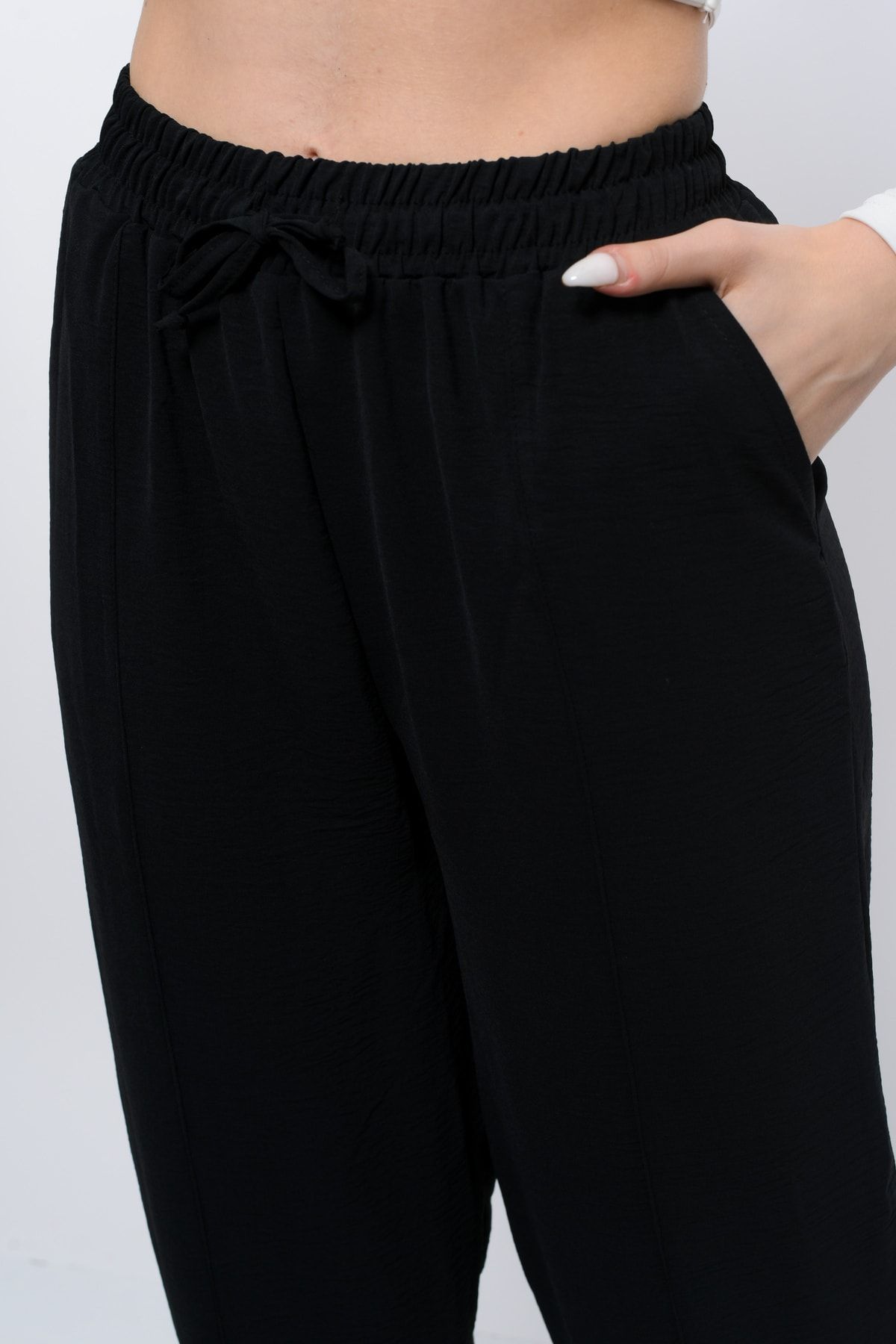Sh Mağazacılık Kadın Rahat Kalıp Tasarım Siyah Rahat Şalaş Önü Çizgili Yan Cepli Yazlık Pantolon