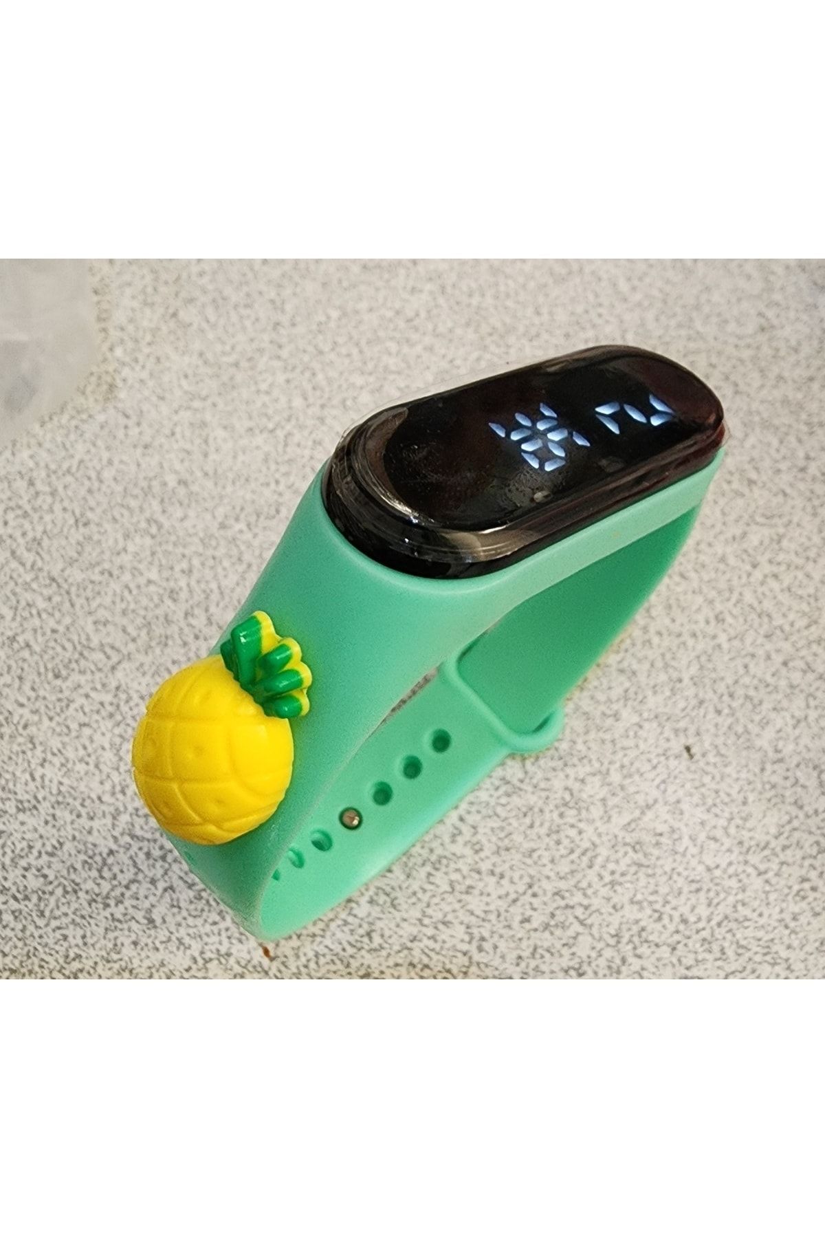 Genel Markalar Ananas Figürlü Led Dokunmatik Ekranlı Su Geçirmez Dijital Çocuk Ve Genç Kol Saati