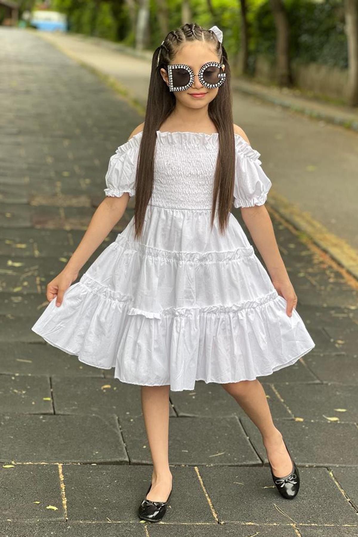 Riccotarz Kız Çocuk Balon Kollu Düşük Omuzlu Kalın Askılı Beli Büzgülü Beyaz Elbise