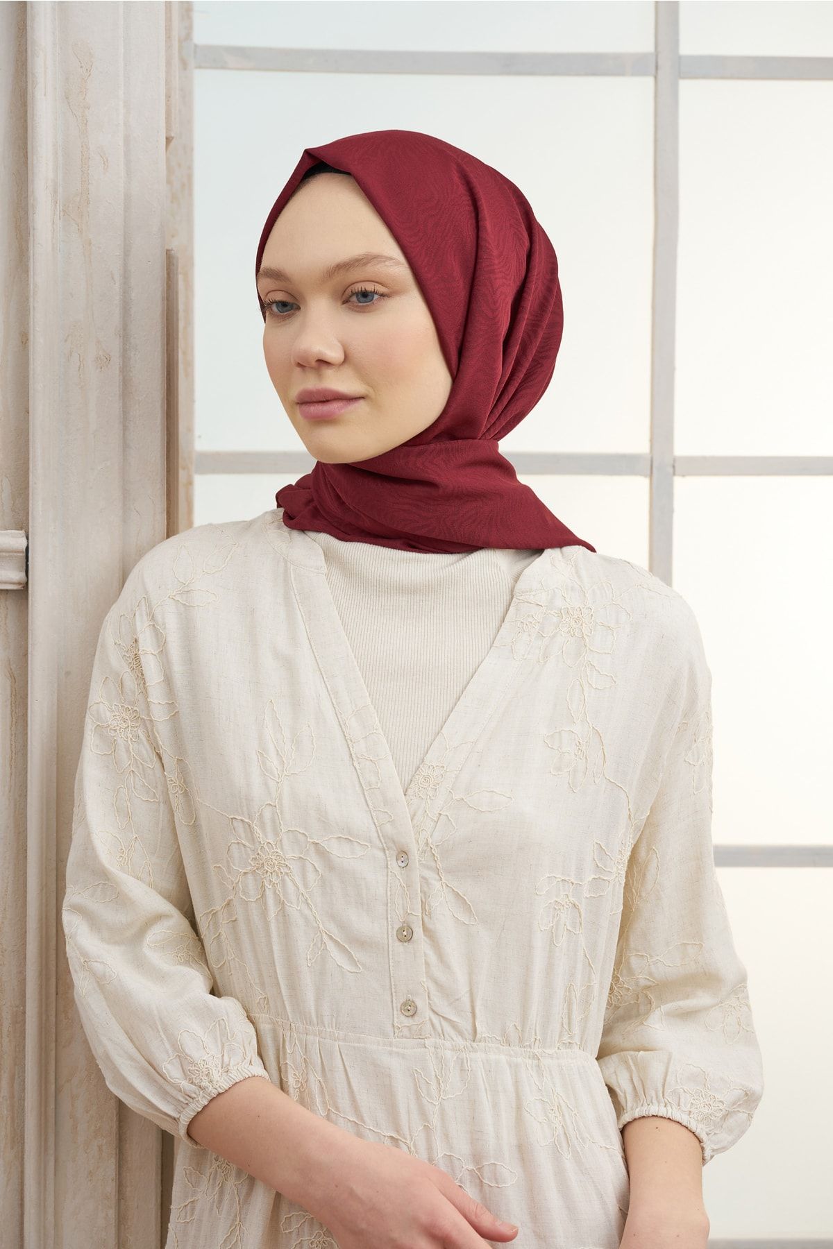 ARMANDA Yeni Sezon Labirent Desenli Şal - Perla Serisi Minimal Desen Şık Şal Başörtü Hijab Scarf