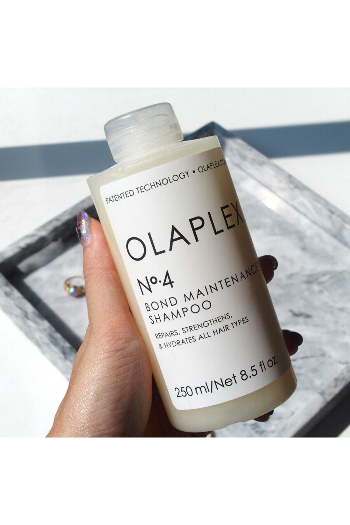 Olaplex N°.4 OLAPLEX Bond Maintenance Shampoo Bağ Onarıcı Bakım Şampuanı 250ml 20140652Alfaluna