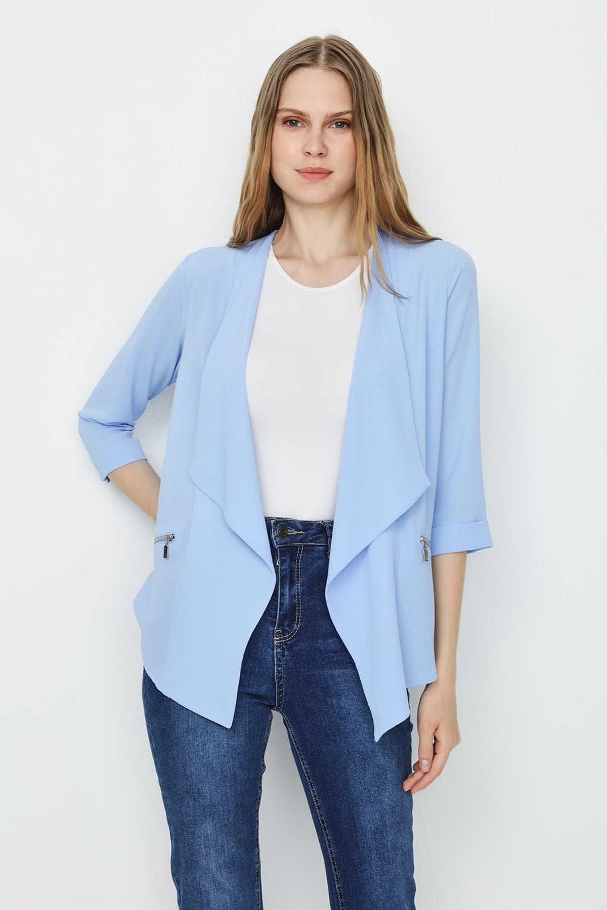 Select Moda Kadın Açık Mavi Asimetrik Kesim Ince Ceket