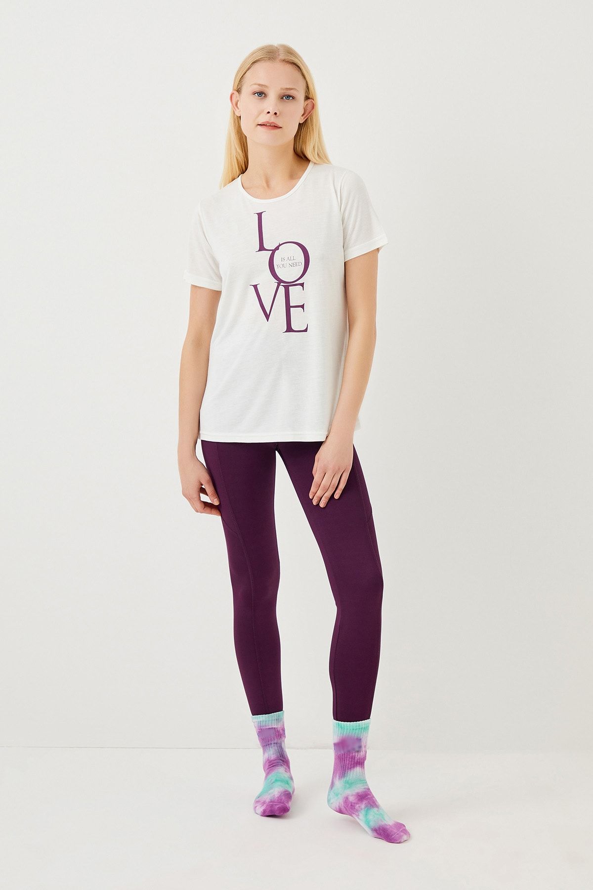 ENNA MODA Cepli Dikişsiz (seamless) Activewear Sport Tayt Ve Yoga & Pilates Kombin Slogan T-shirt 2li Set