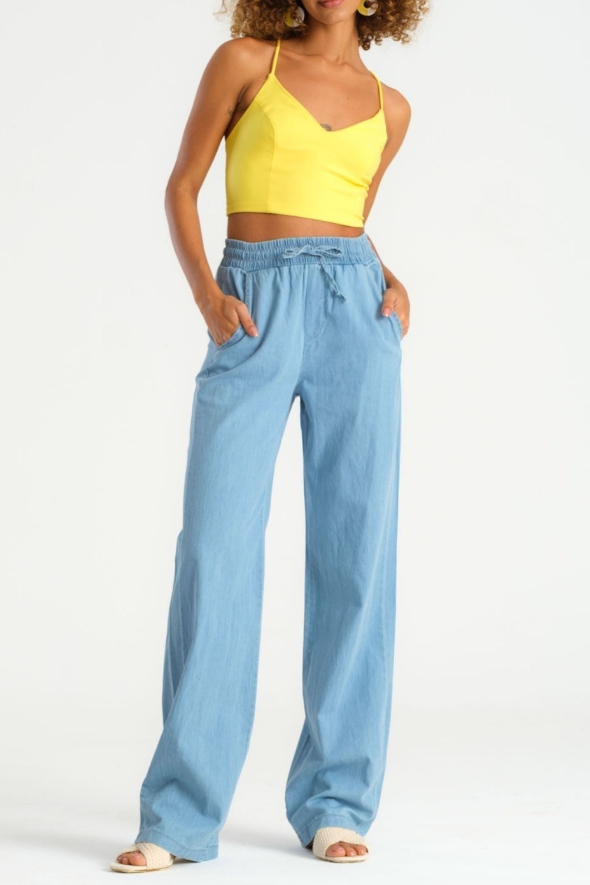 its basic Kadın Açık Mavi Renk Ince Yazlık Kumaş Beli Lastikli Pantolon