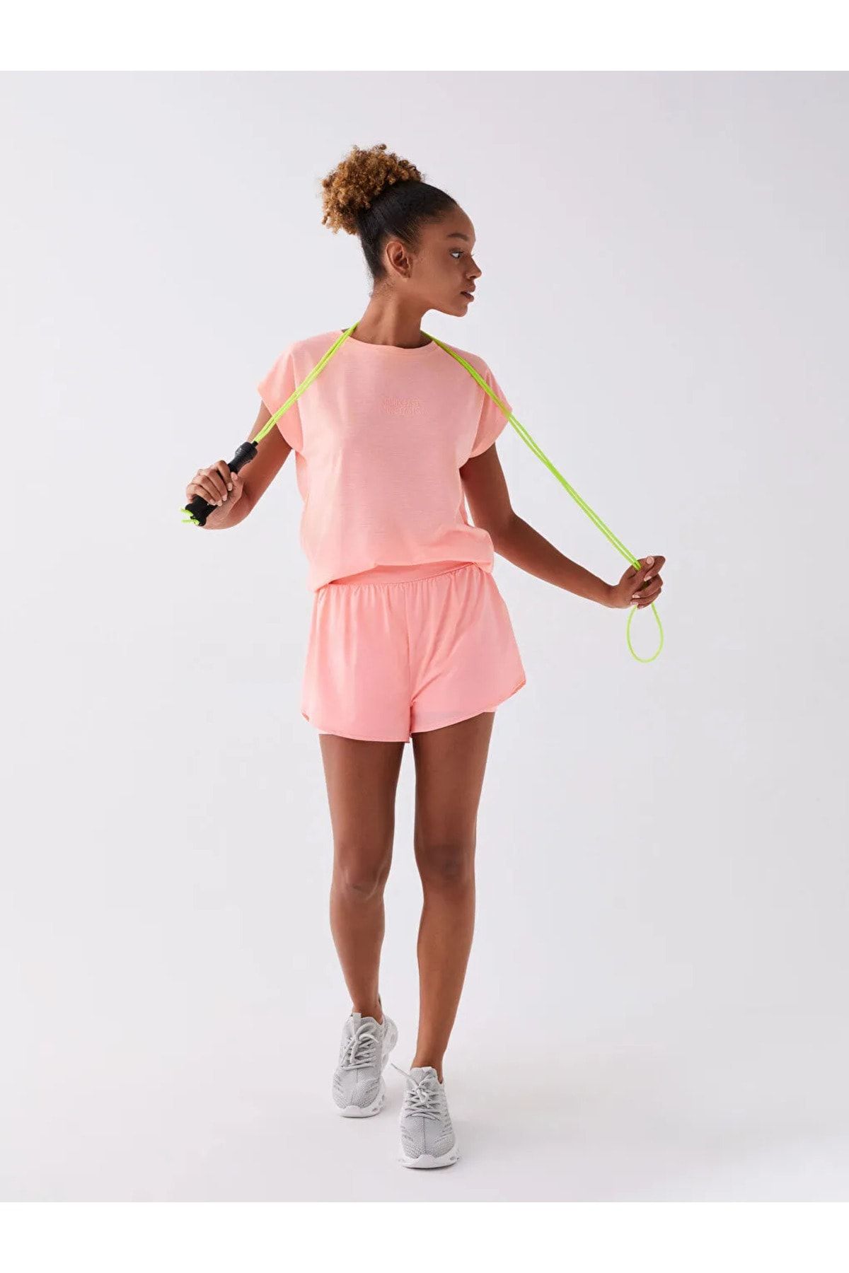 LC Waikiki LCW Active Kadın Beli Lastikli Düz İçi Taytlı Spor Şort