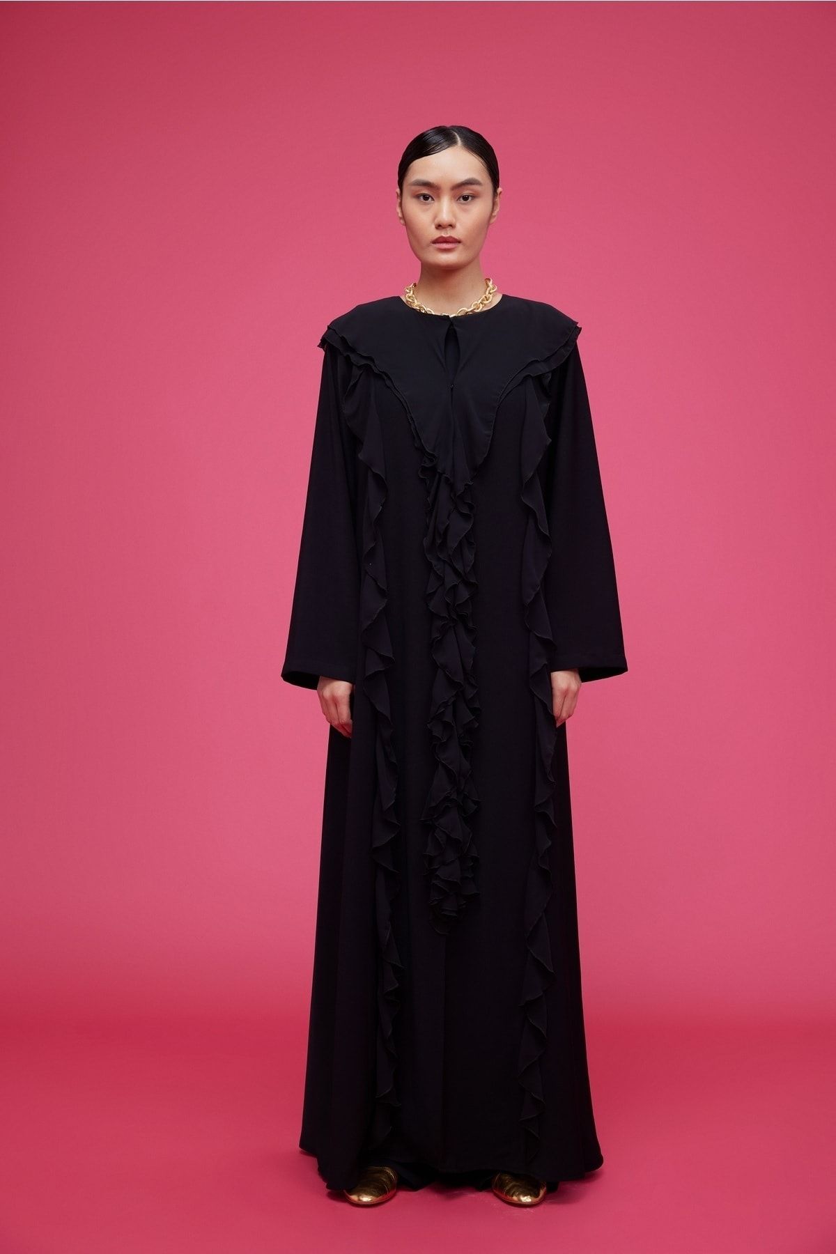 Nuum Design Volan Şeritli Abaya Siyah