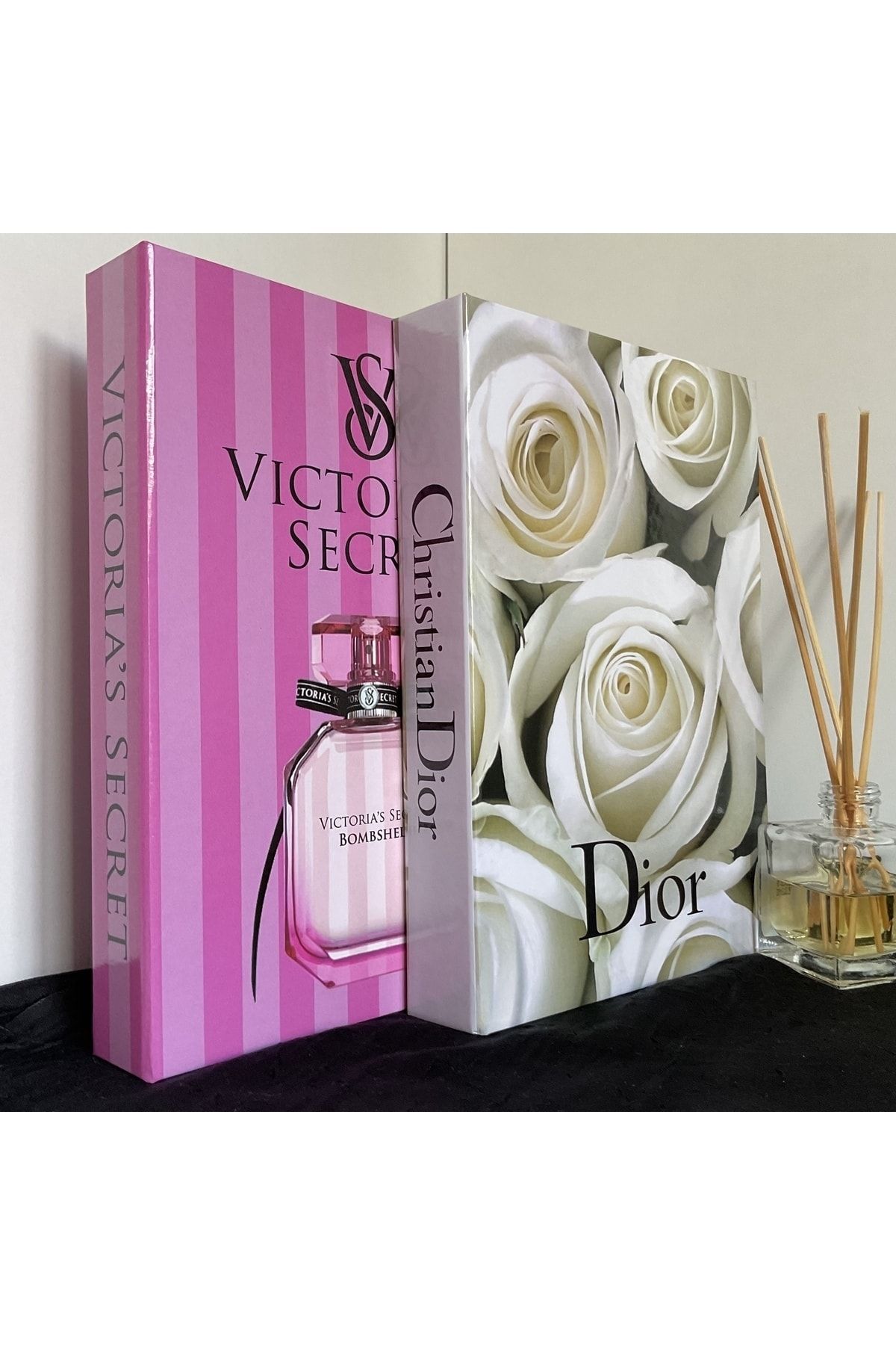 NARİBA Dior & Victoria’s Secret Dekoratif Kitap Kutu 2’li Set
