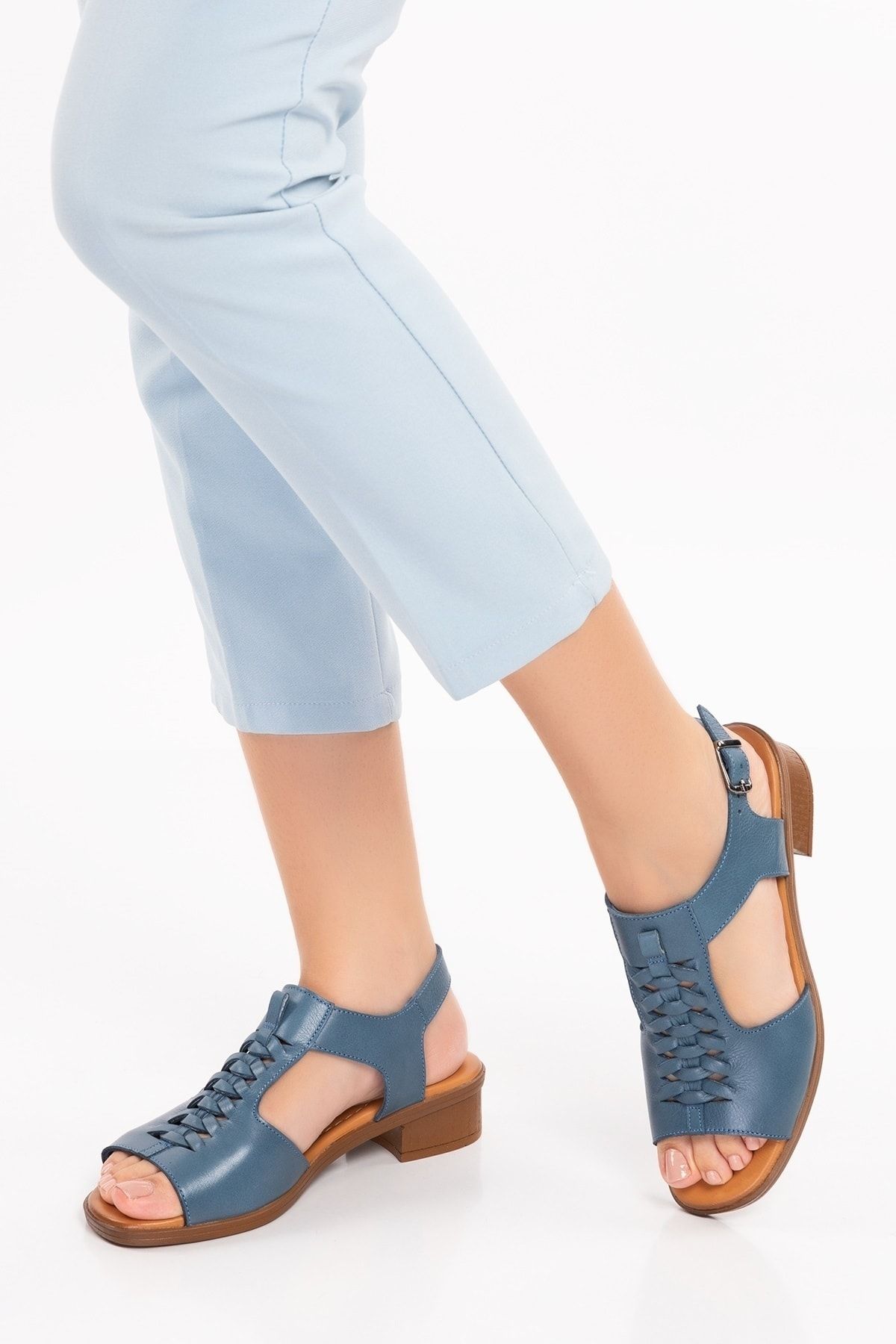 Gondol Hakiki Deri Örgü Topuklu Sandalet İz.6026 - Mavi - 37
