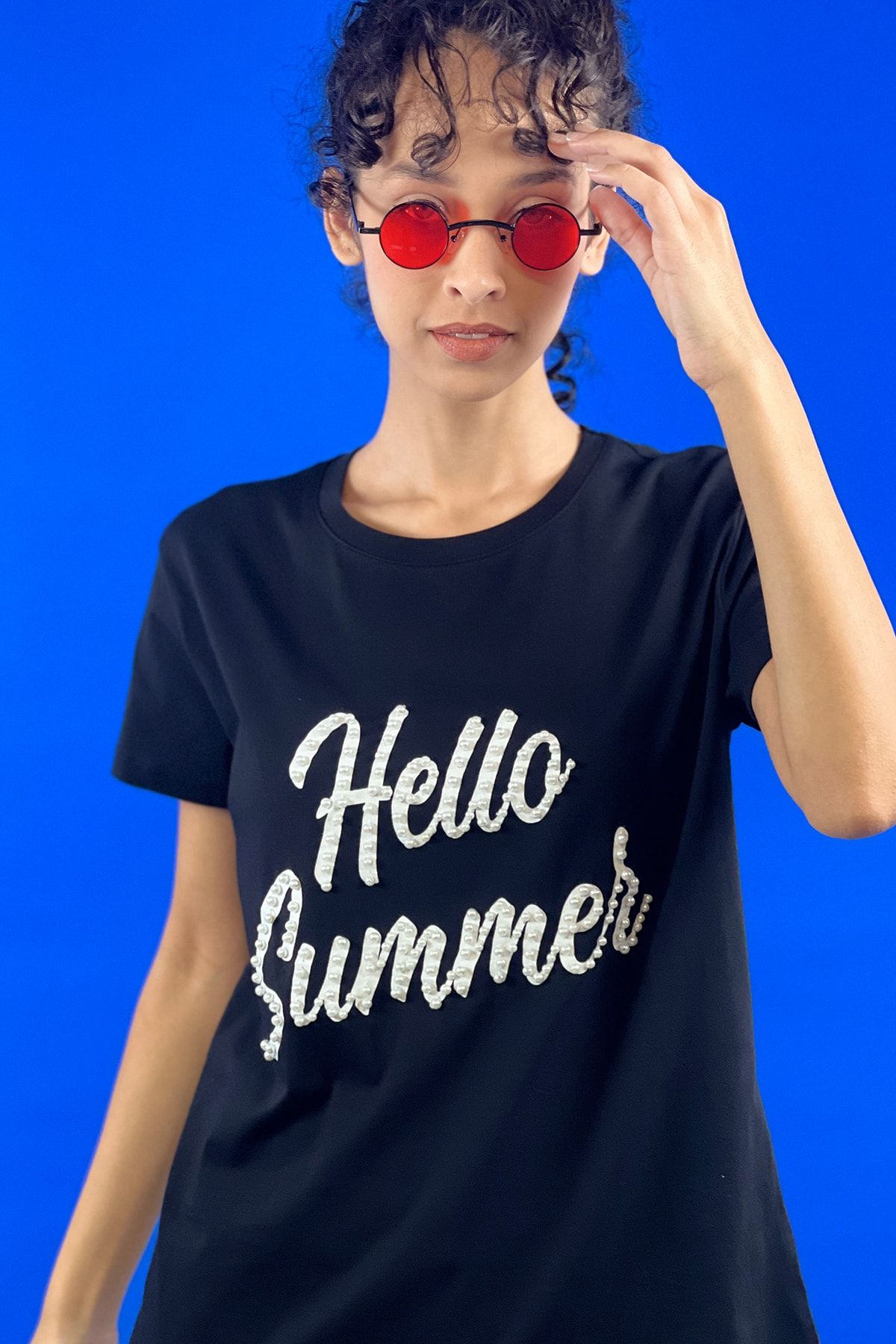Miss Poem Siyah Taş İnci Aksesuar İşlemeli Hello Summer Baskılı Basic T shirt 100% Cotton