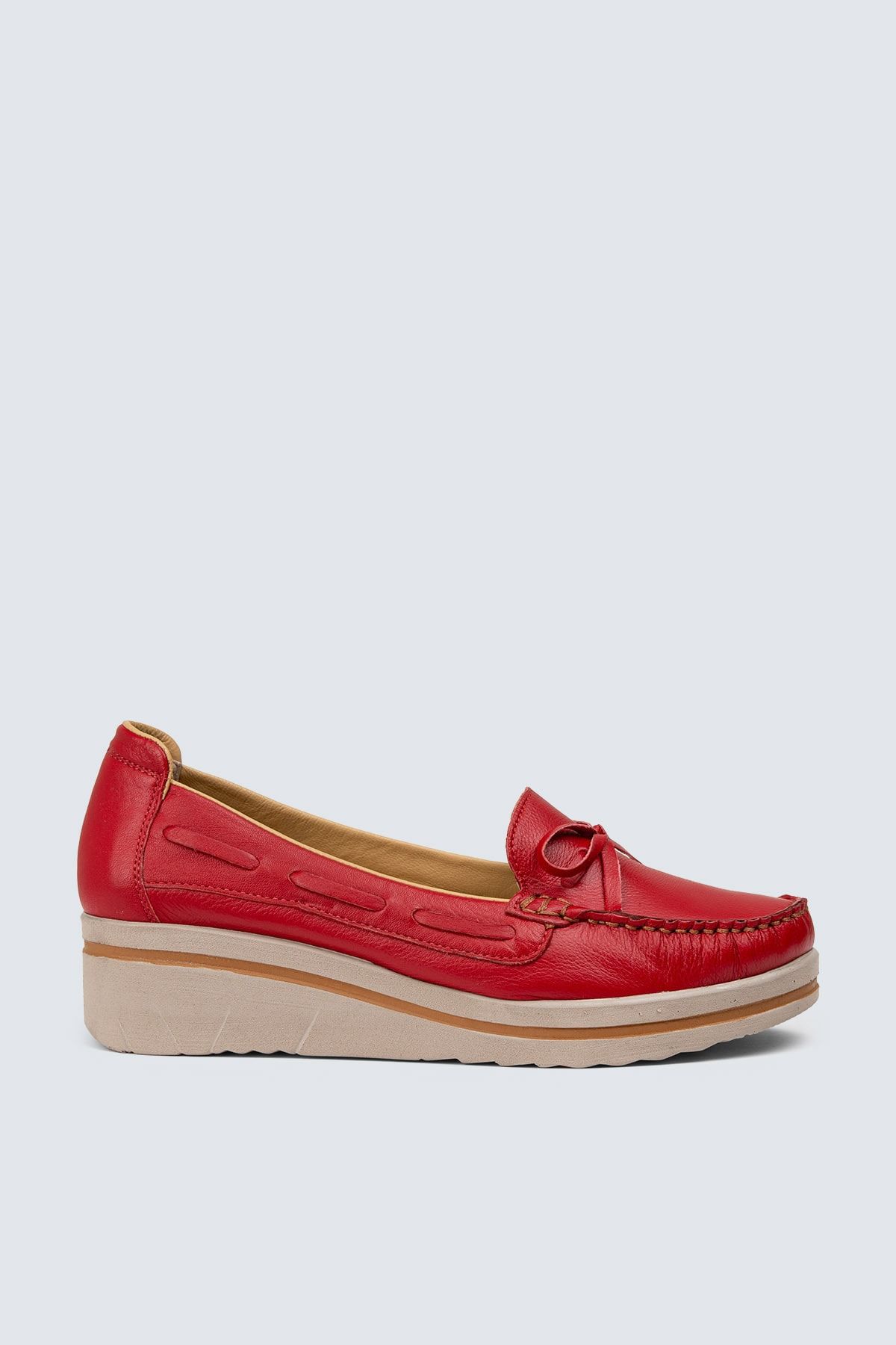 Deery Hakiki Deri Kırmızı Günlük Dolgu Topuk Kadın Ayakkabı